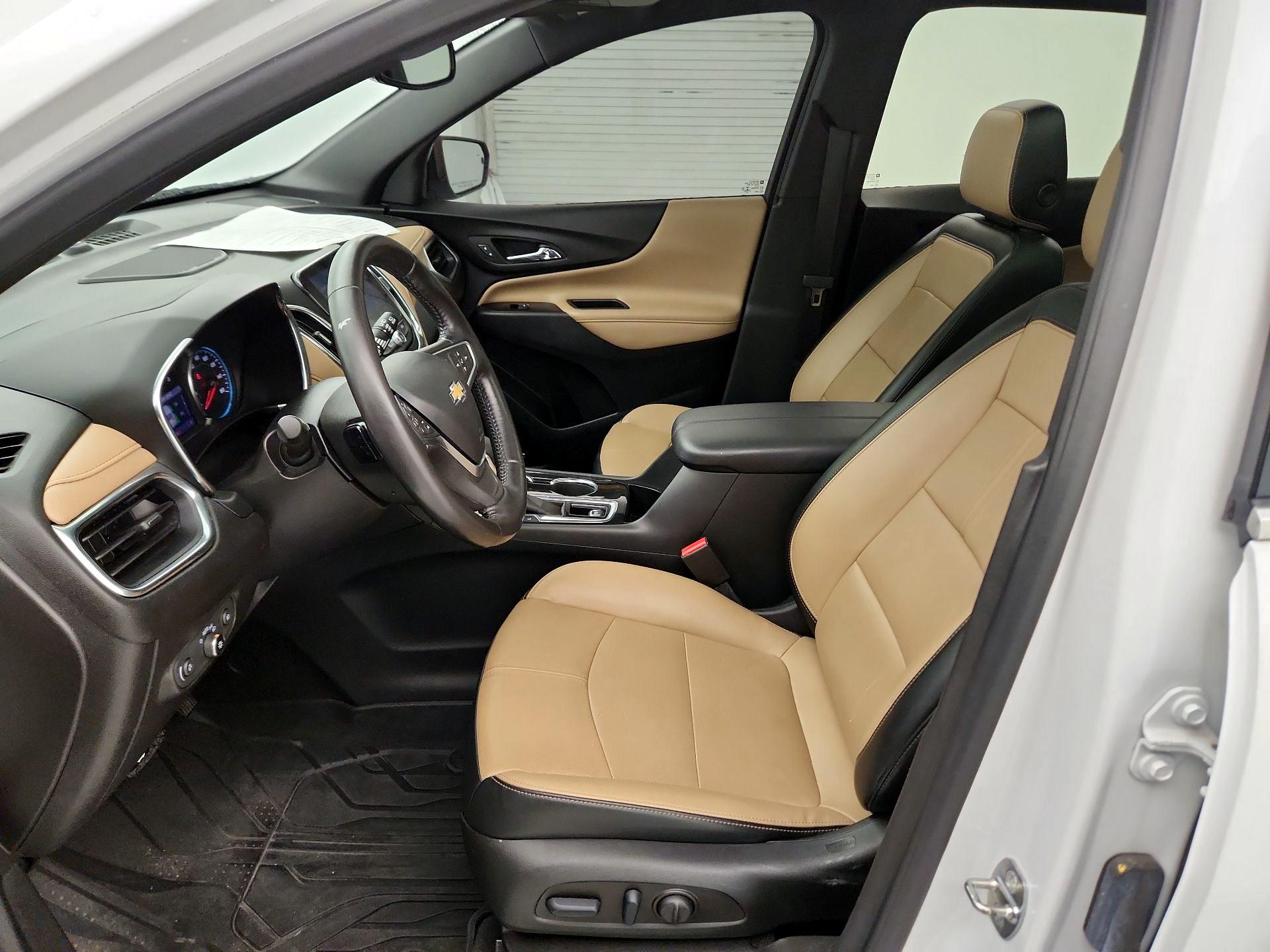 Thumbnail: 2022 Chevrolet Equinox - 11