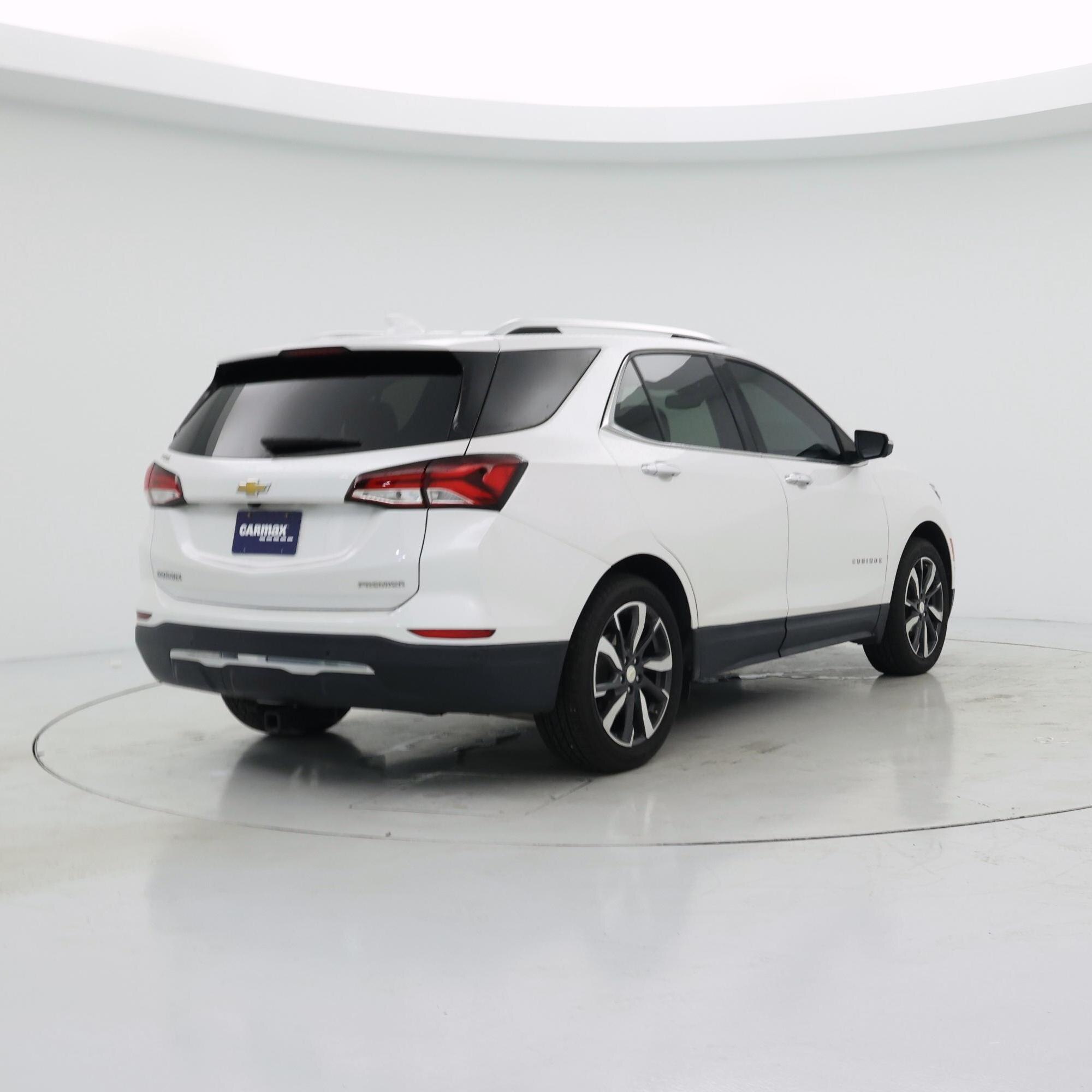Thumbnail: 2022 Chevrolet Equinox - 8