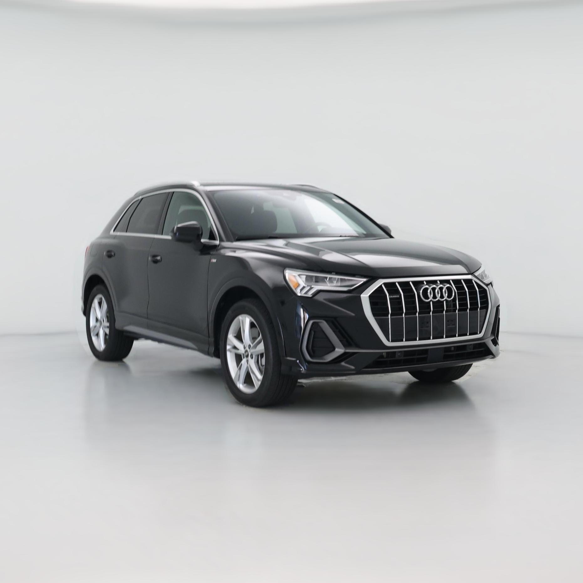 Thumbnail: 2023 Audi Q3 - 1