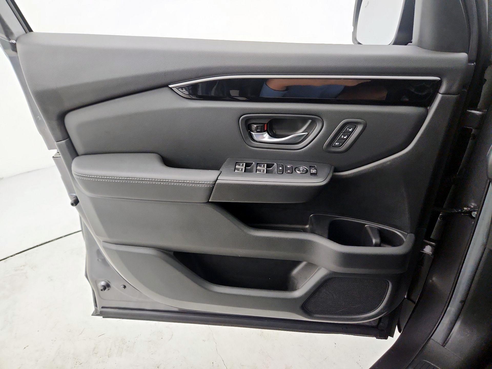 Thumbnail: 2025 Honda Pilot - 12