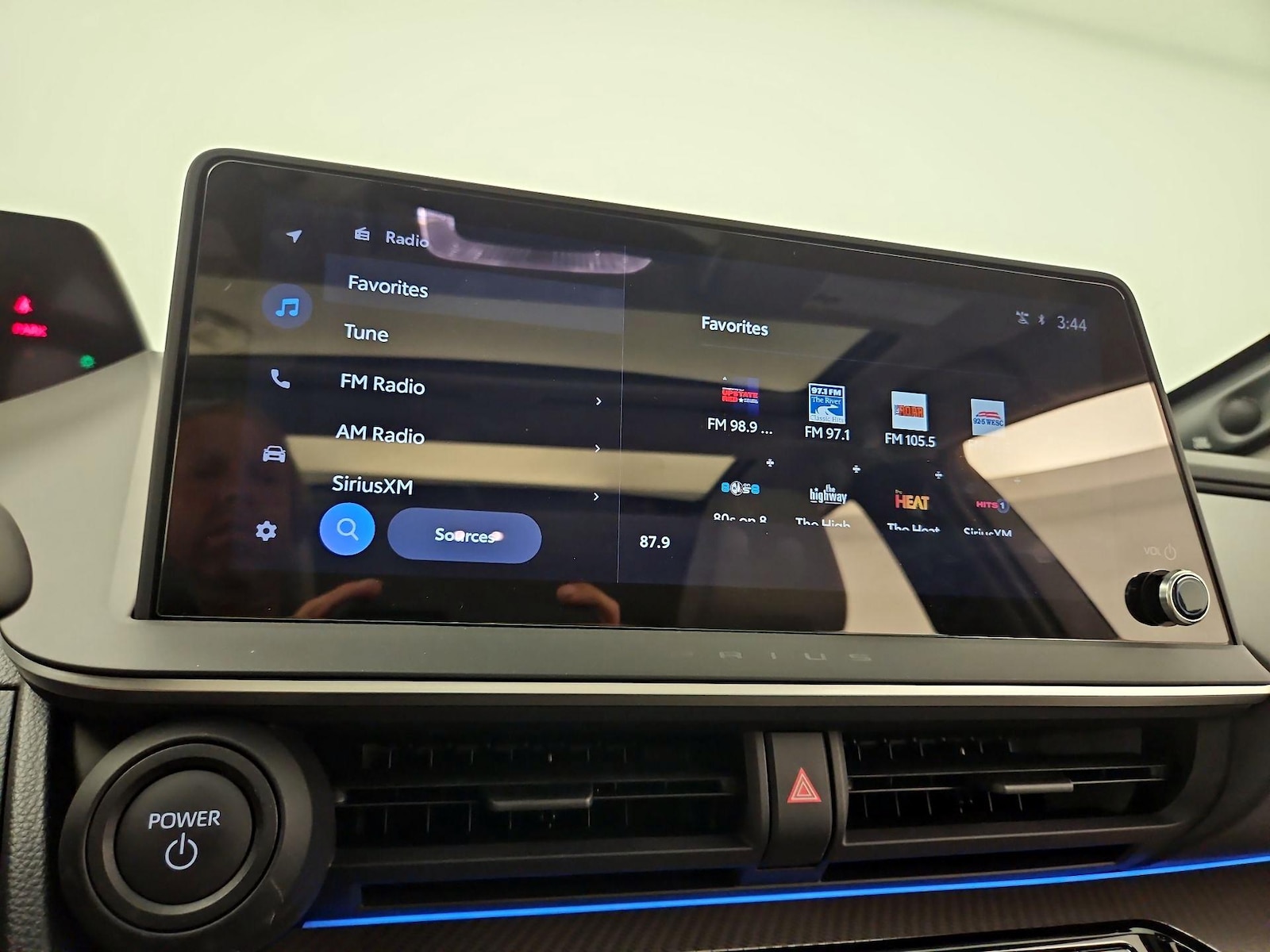 2026 Toyota Prius Limited - Photo 16