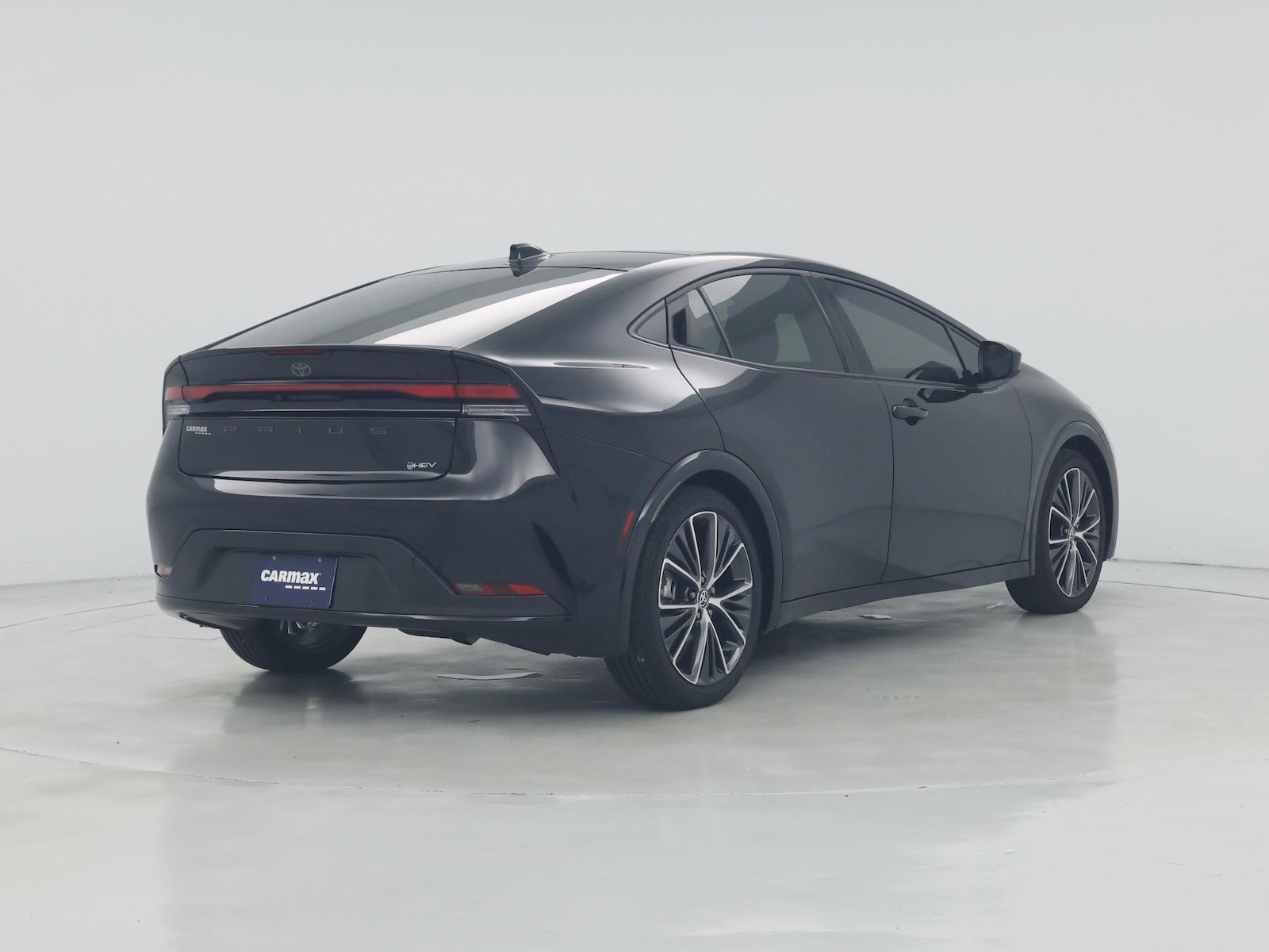 2026 Toyota Prius Limited - Photo 9