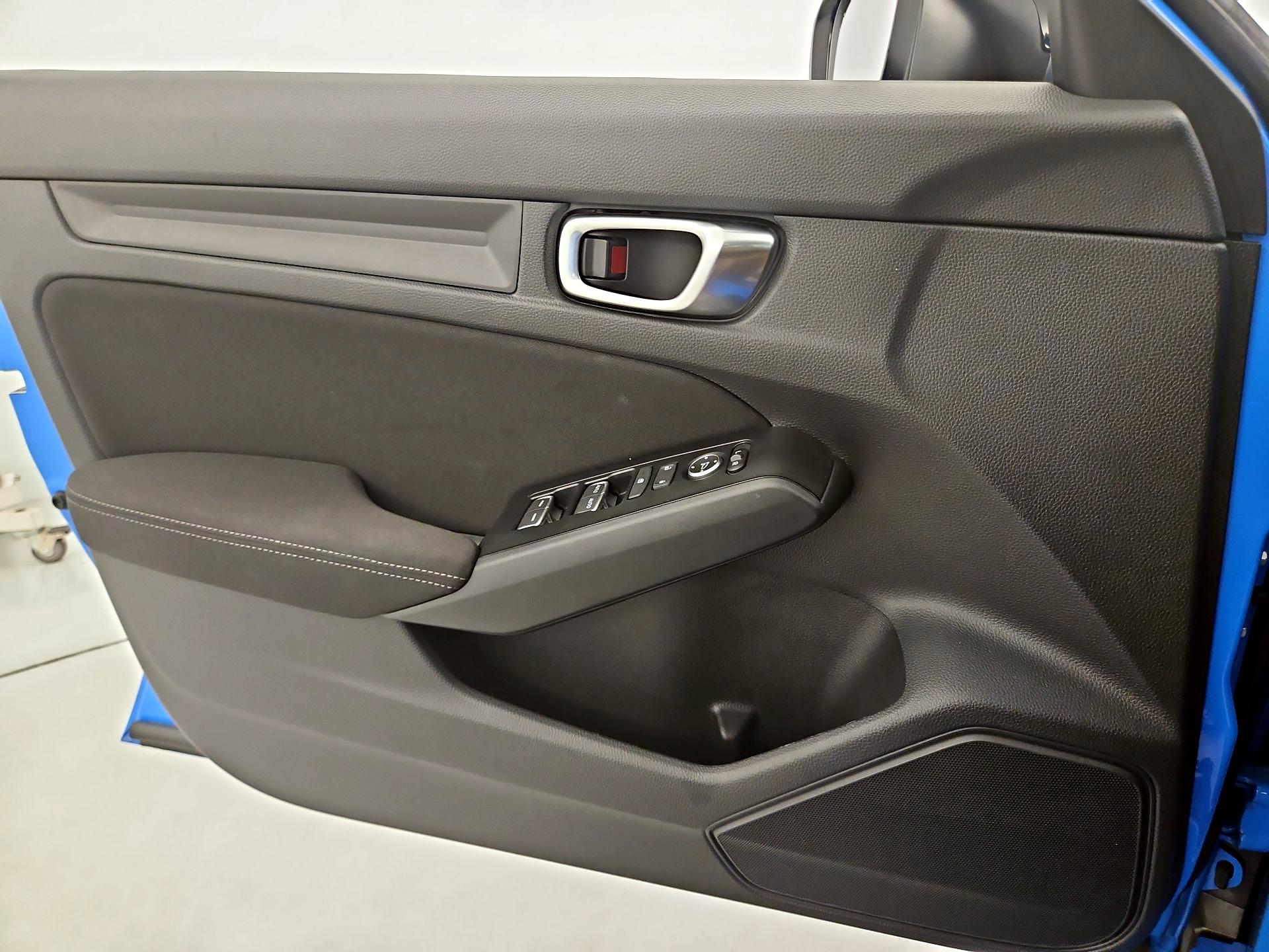 Thumbnail: 2026 Honda Civic - 12