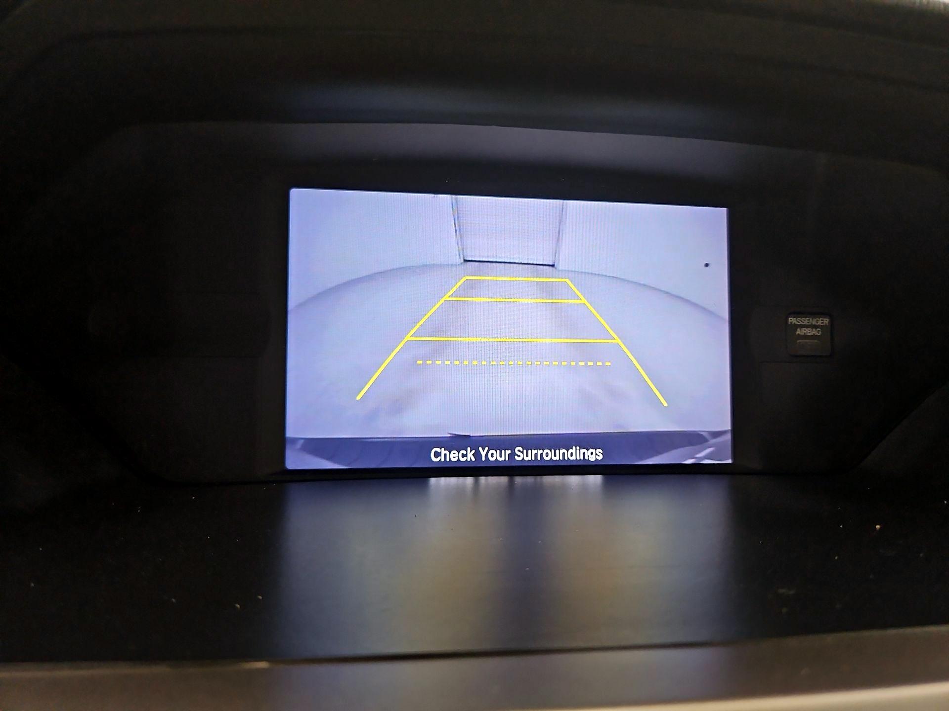 Thumbnail: 2016 Honda Odyssey - 14