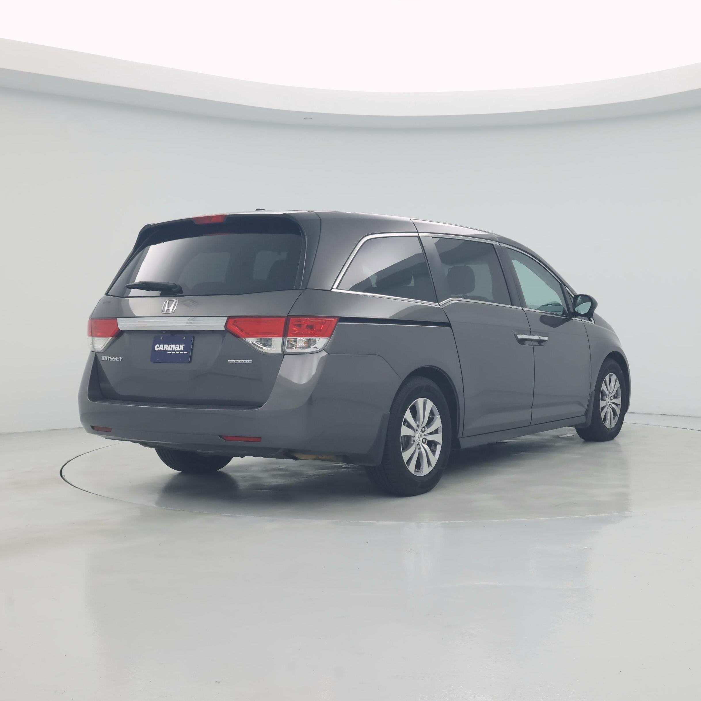 Thumbnail: 2016 Honda Odyssey - 8