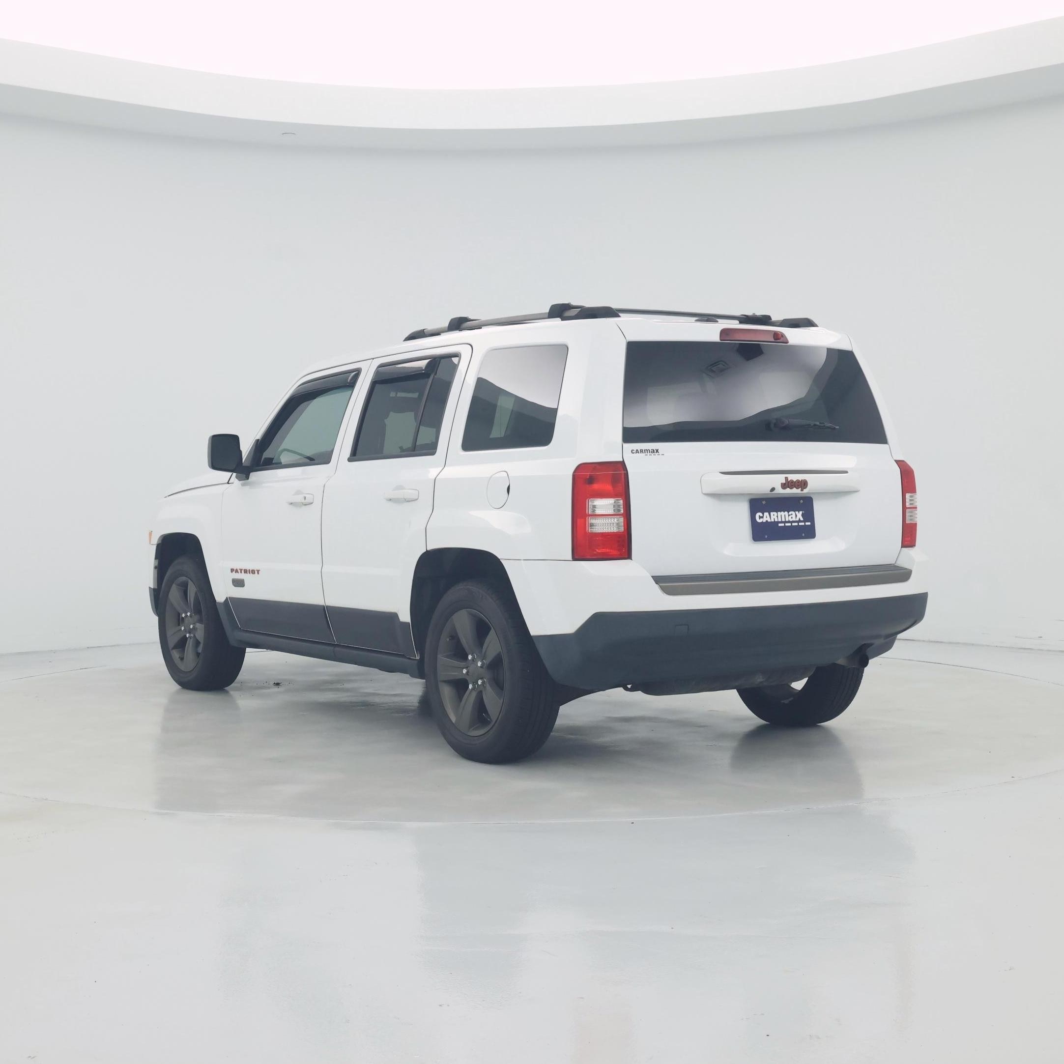 Thumbnail: 2016 Jeep Patriot - 2
