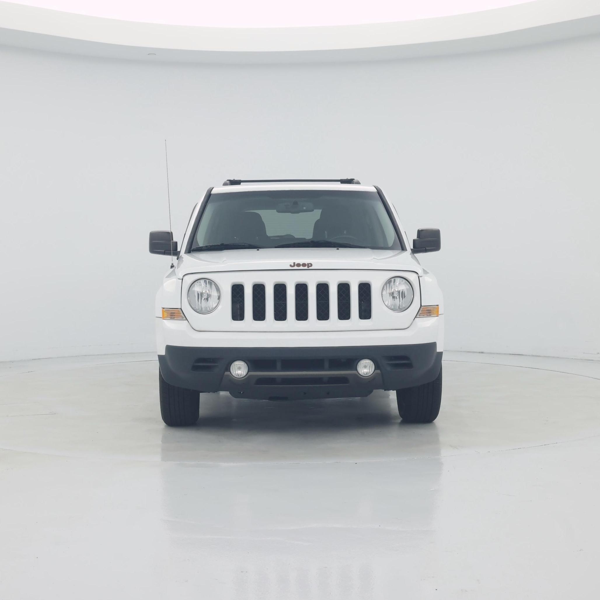 Thumbnail: 2016 Jeep Patriot - 5