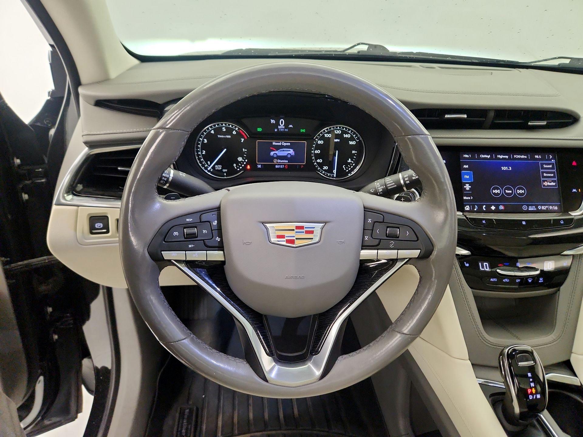 Thumbnail: 2020 Cadillac XT6 - 10