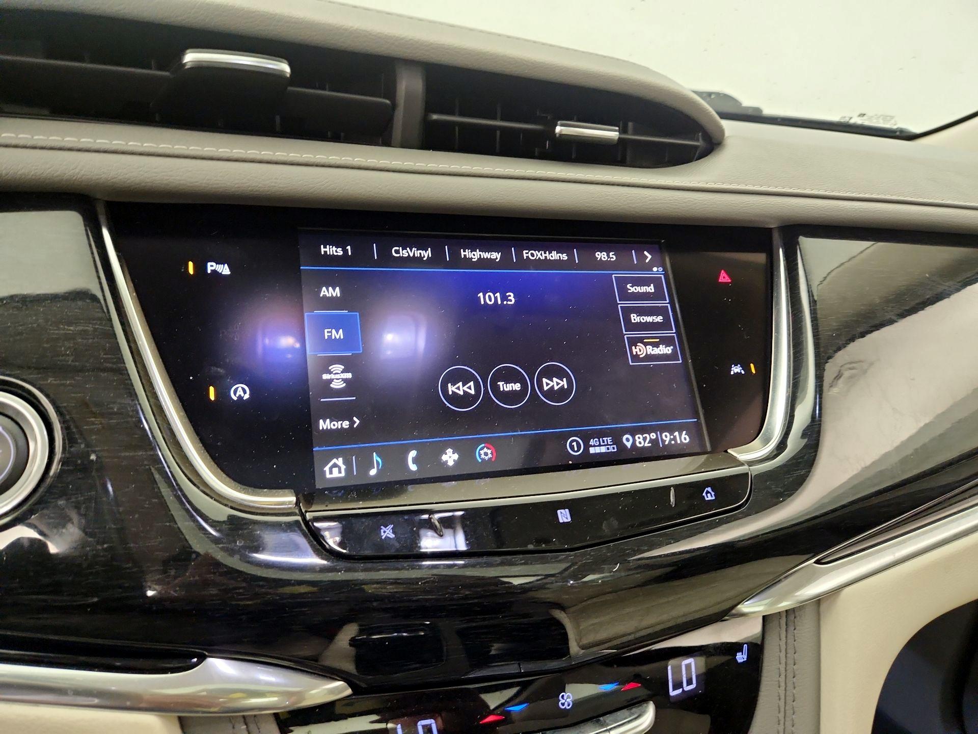 Thumbnail: 2020 Cadillac XT6 - 15