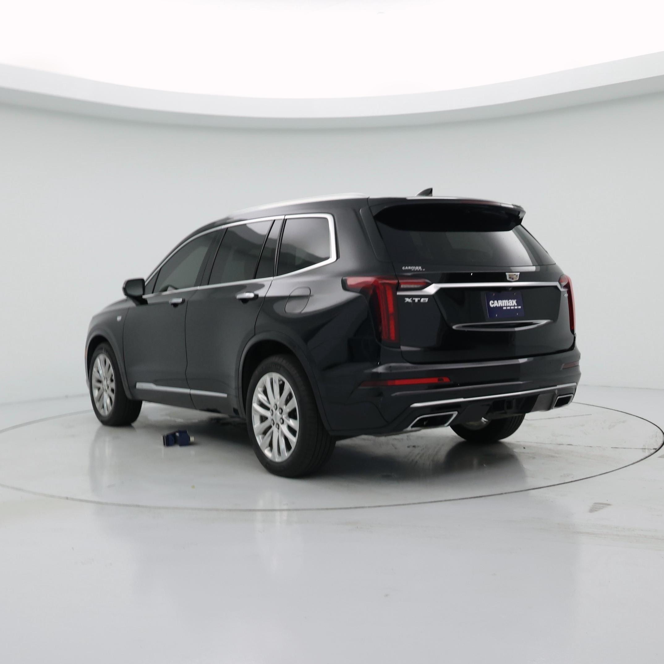 Thumbnail: 2020 Cadillac XT6 - 2