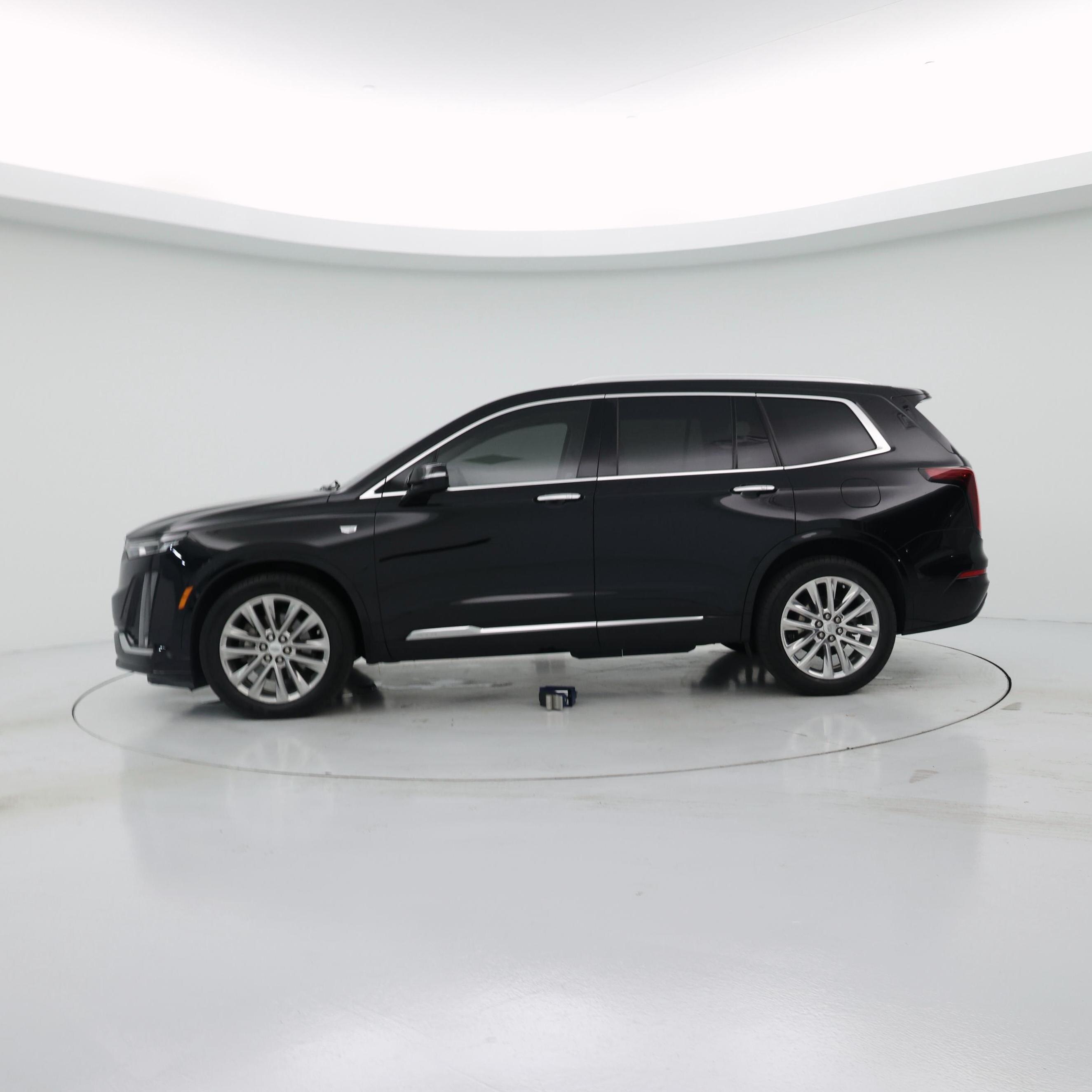Thumbnail: 2020 Cadillac XT6 - 3