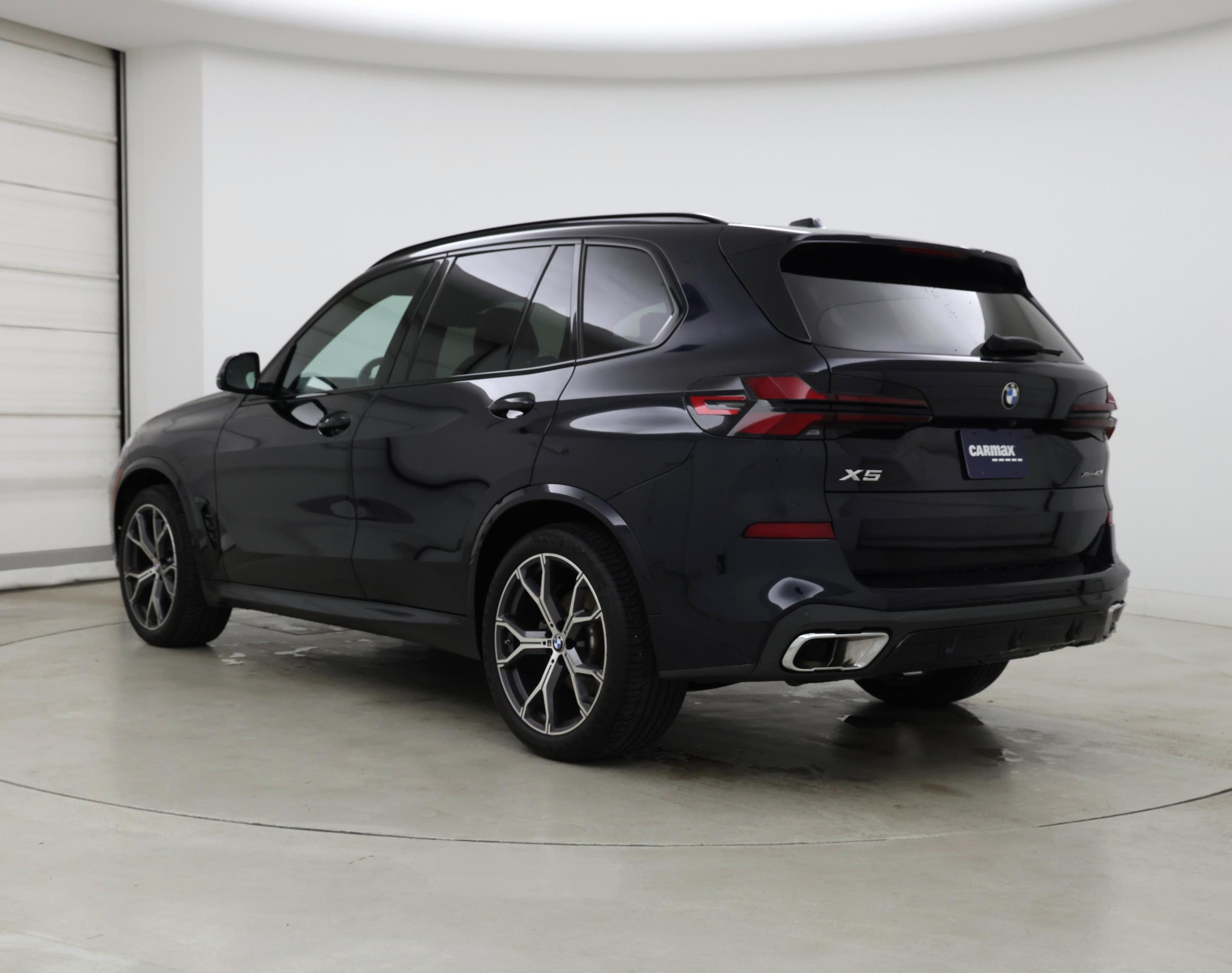 Thumbnail: 2025 BMW X5 - 2