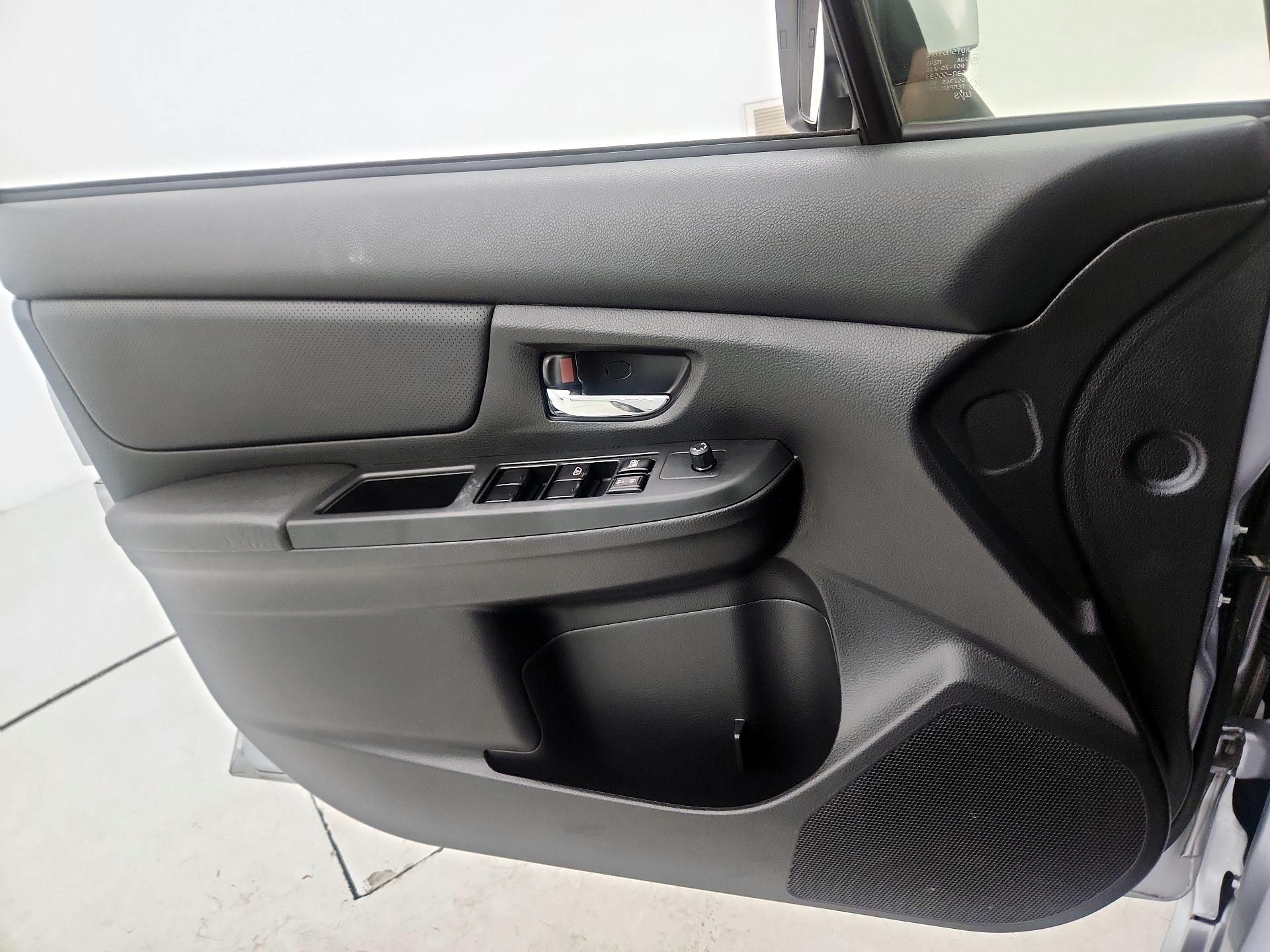 Thumbnail: 2014 Subaru Impreza - 12