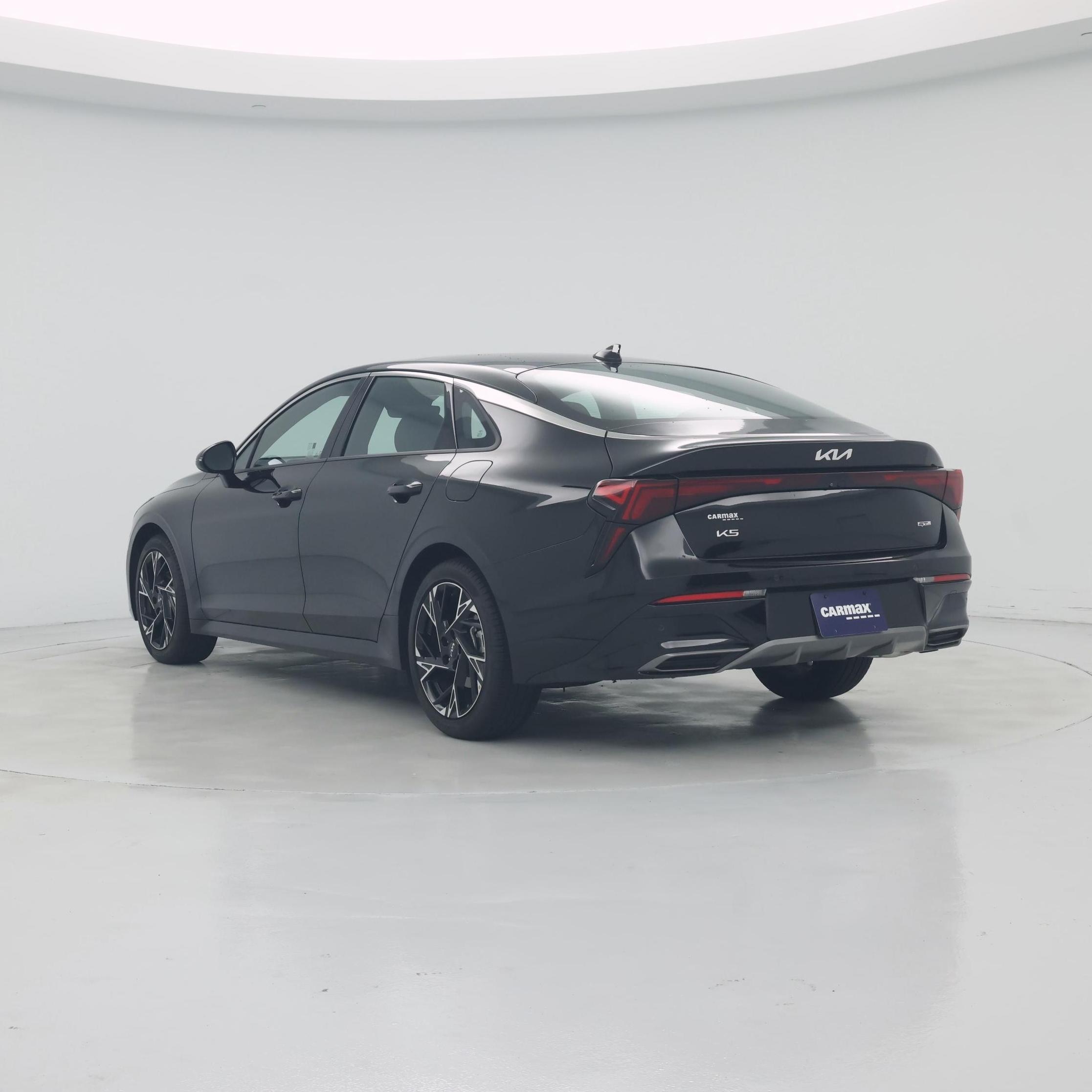 Thumbnail: 2025 Kia K5 - 2