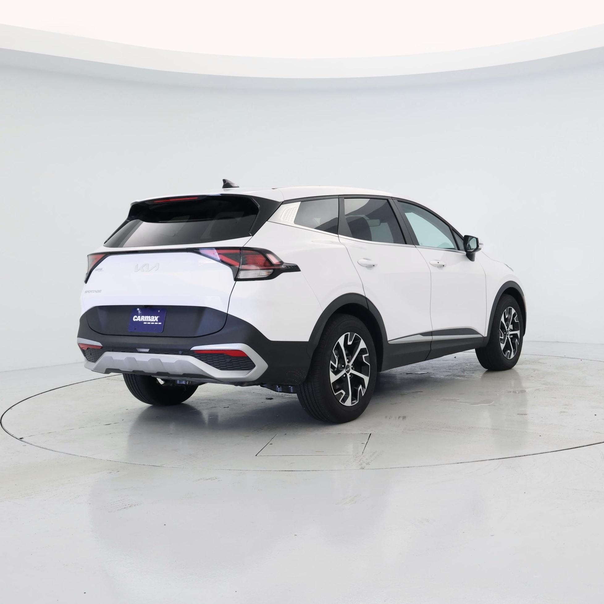 Thumbnail: 2024 Kia Sportage - 8