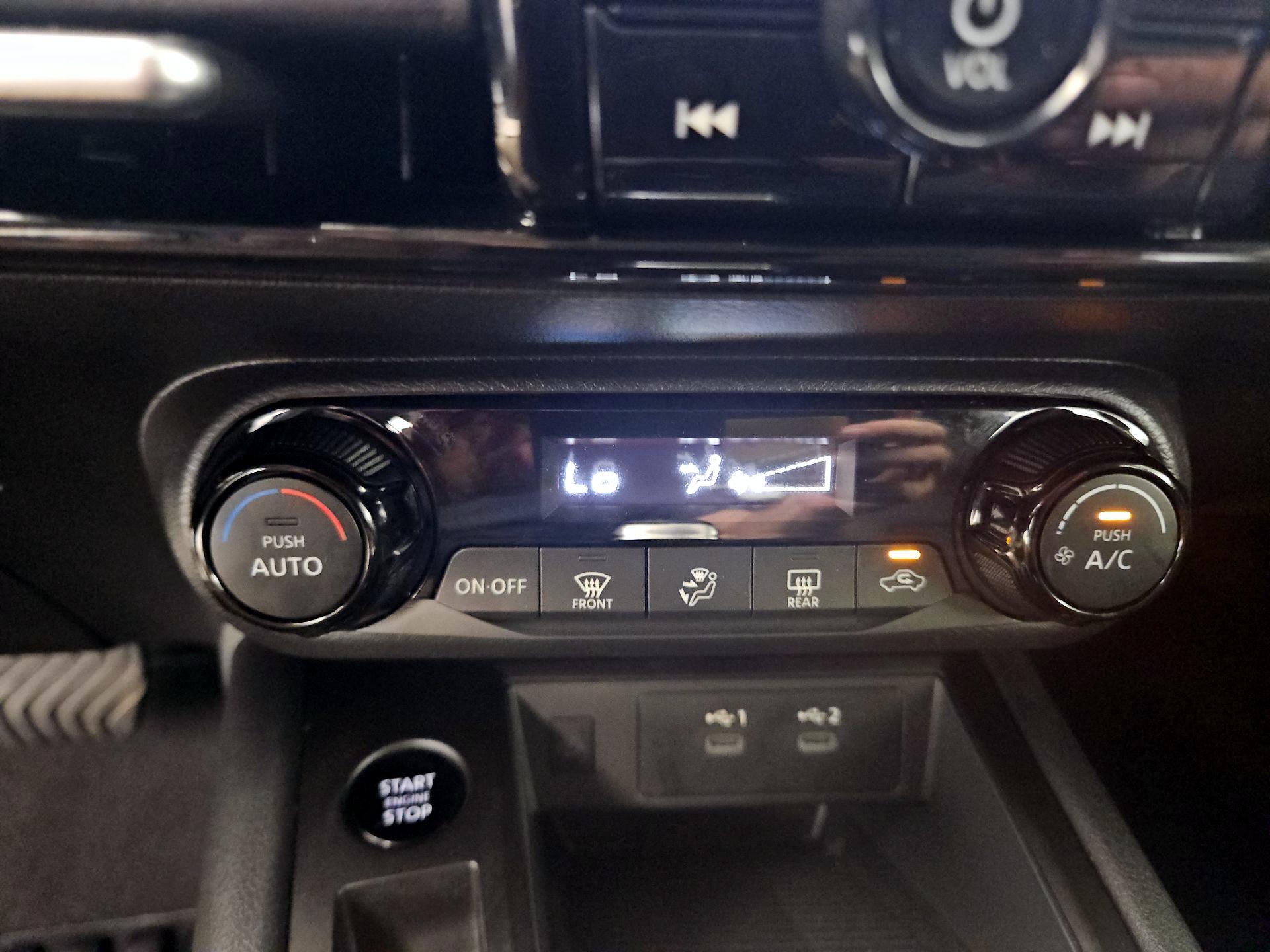 Thumbnail: 2026 Nissan Kicks - 15