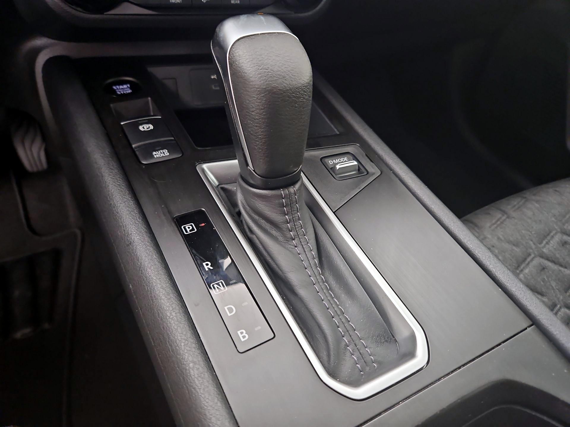 Thumbnail: 2026 Nissan Kicks - 16