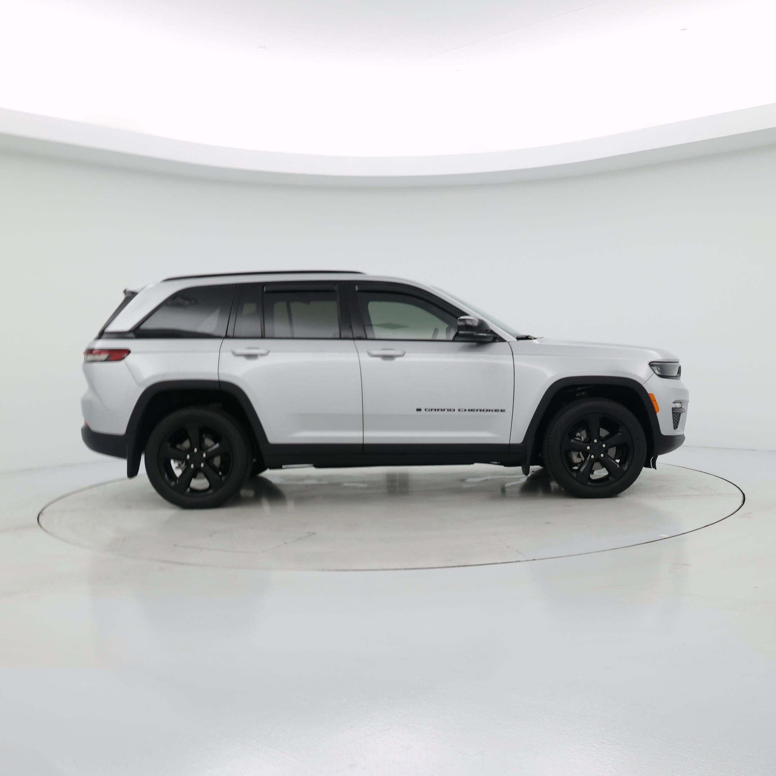 Thumbnail: 2024 Jeep Grand Cherokee - 7