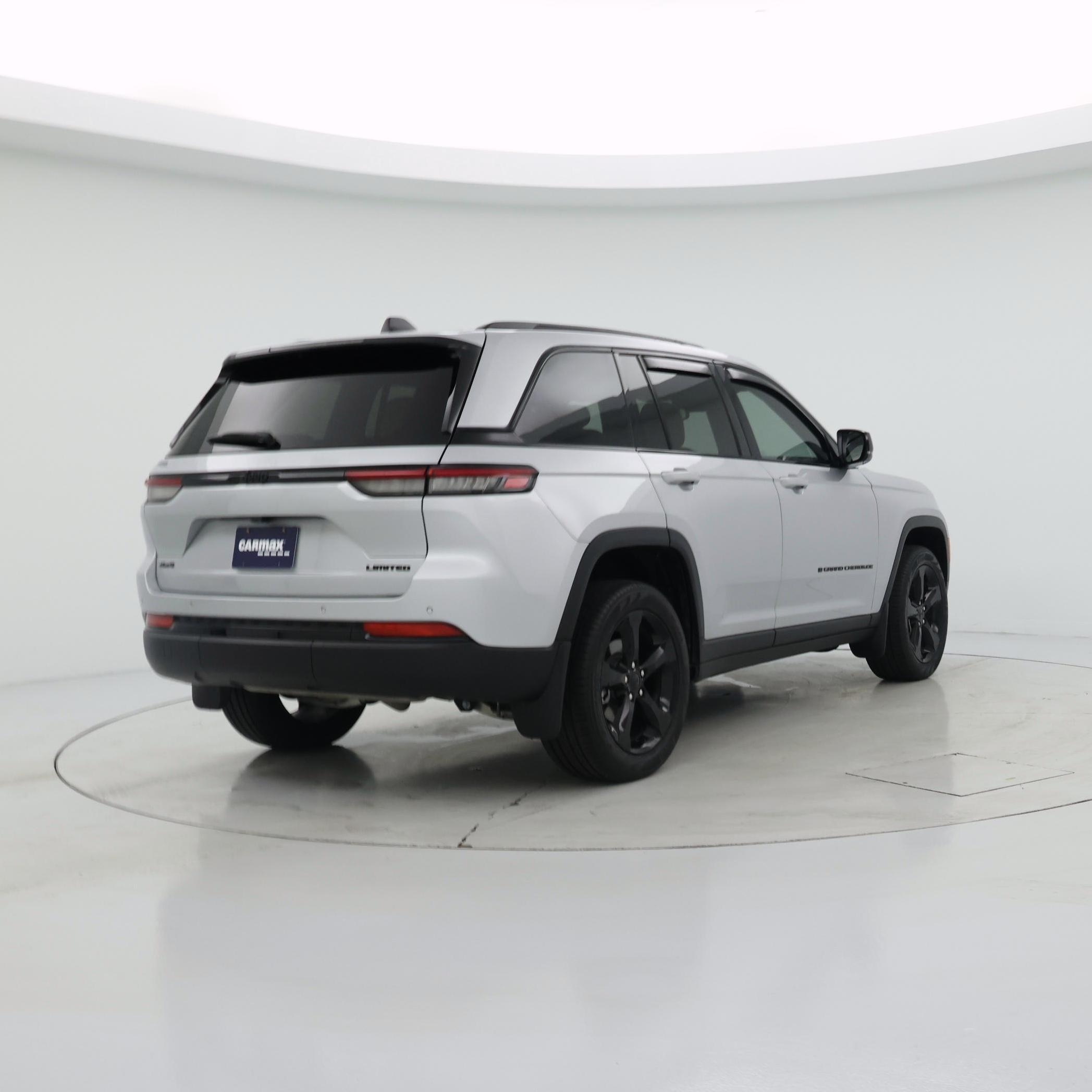 Thumbnail: 2024 Jeep Grand Cherokee - 8