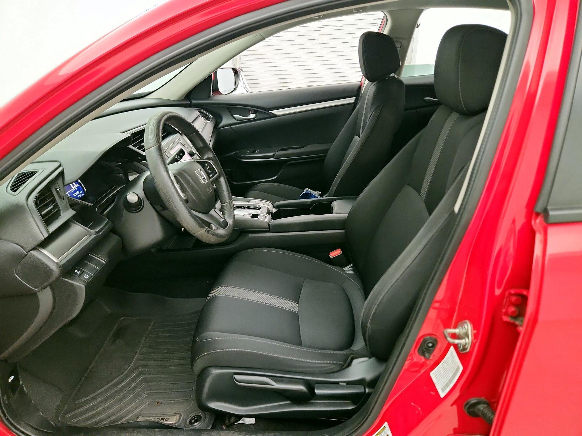 Thumbnail: 2016 Honda Civic - 11