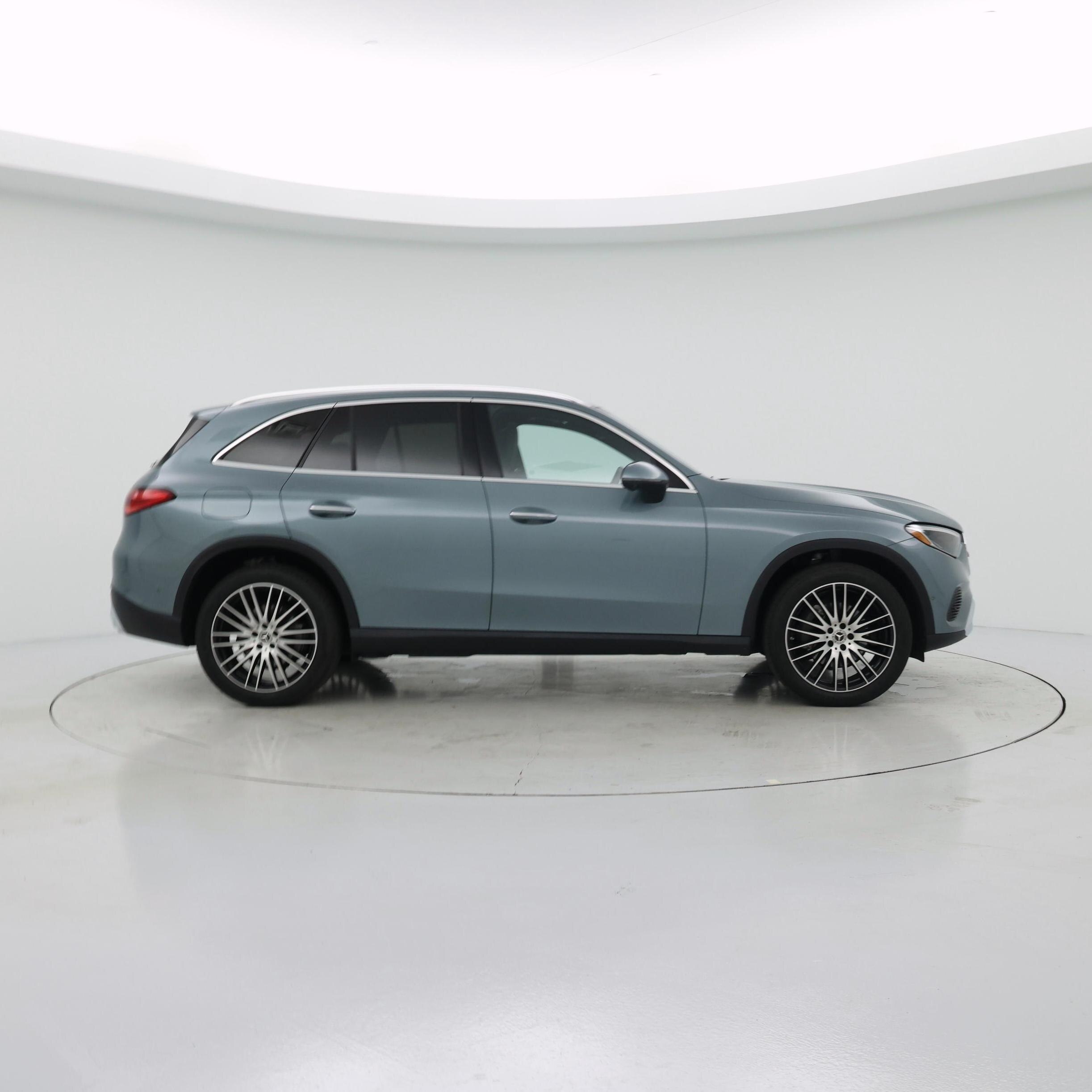 Thumbnail: 2025 Mercedes-Benz GLC - 7