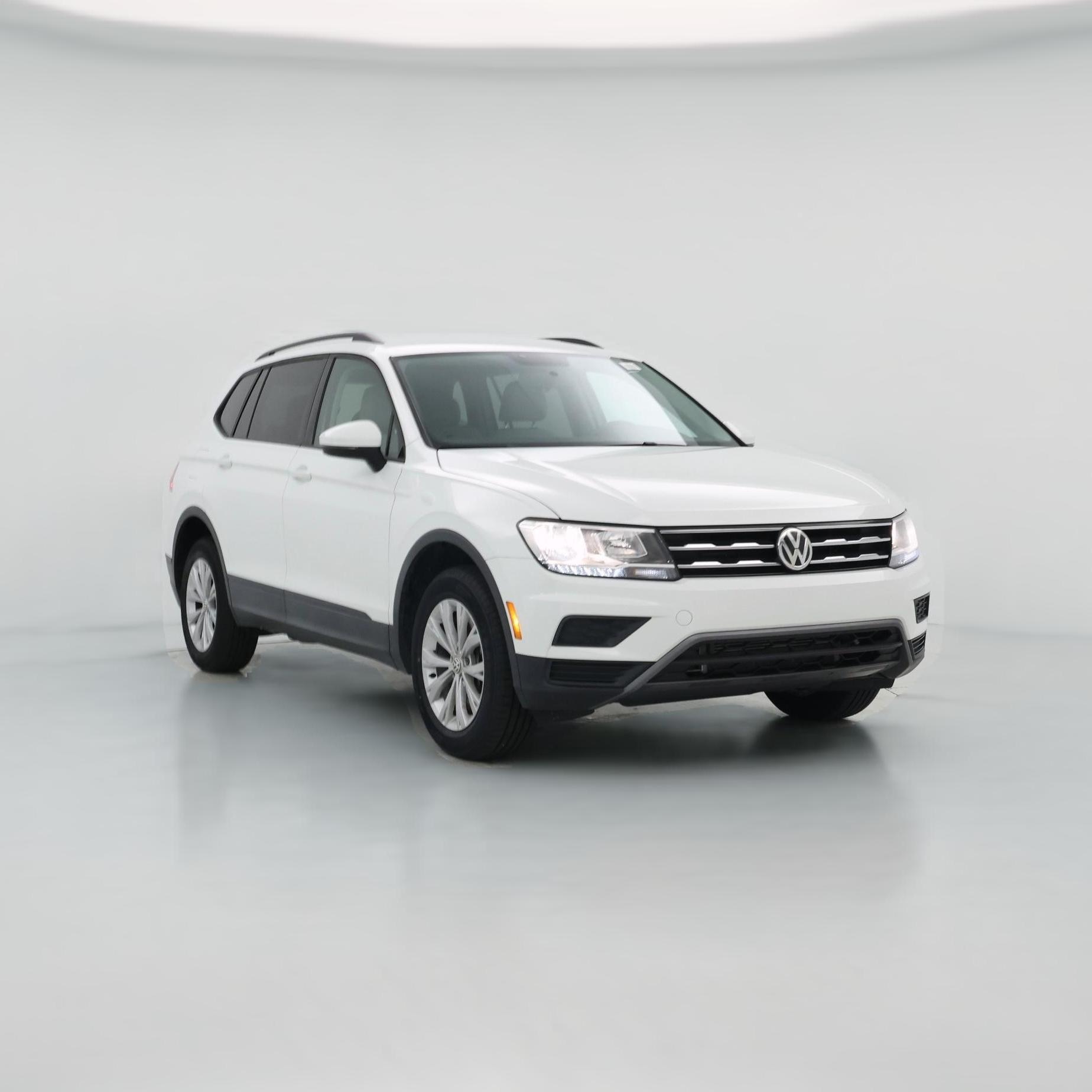 Thumbnail: 2020 Volkswagen Tiguan - 1