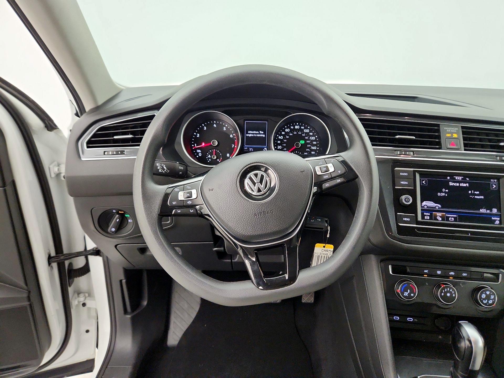 Thumbnail: 2020 Volkswagen Tiguan - 10