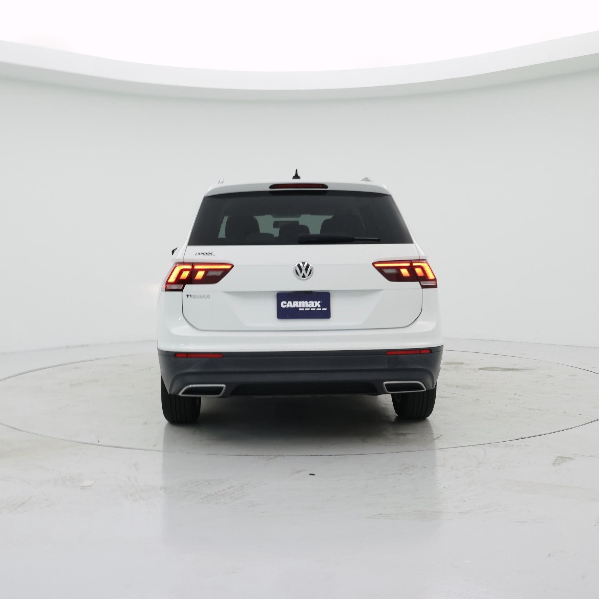 Thumbnail: 2020 Volkswagen Tiguan - 6