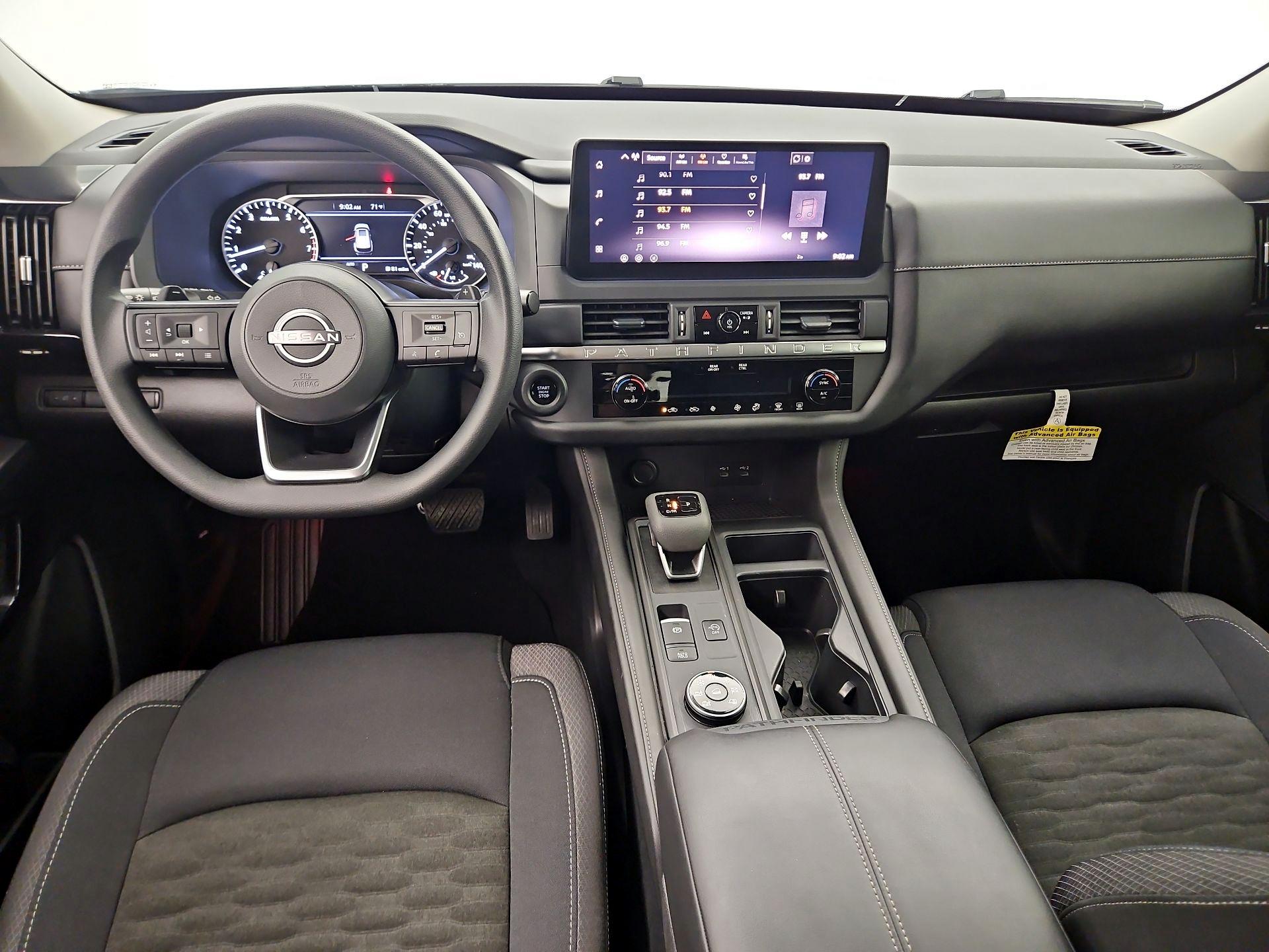 Thumbnail: 2026 Nissan Pathfinder - 9