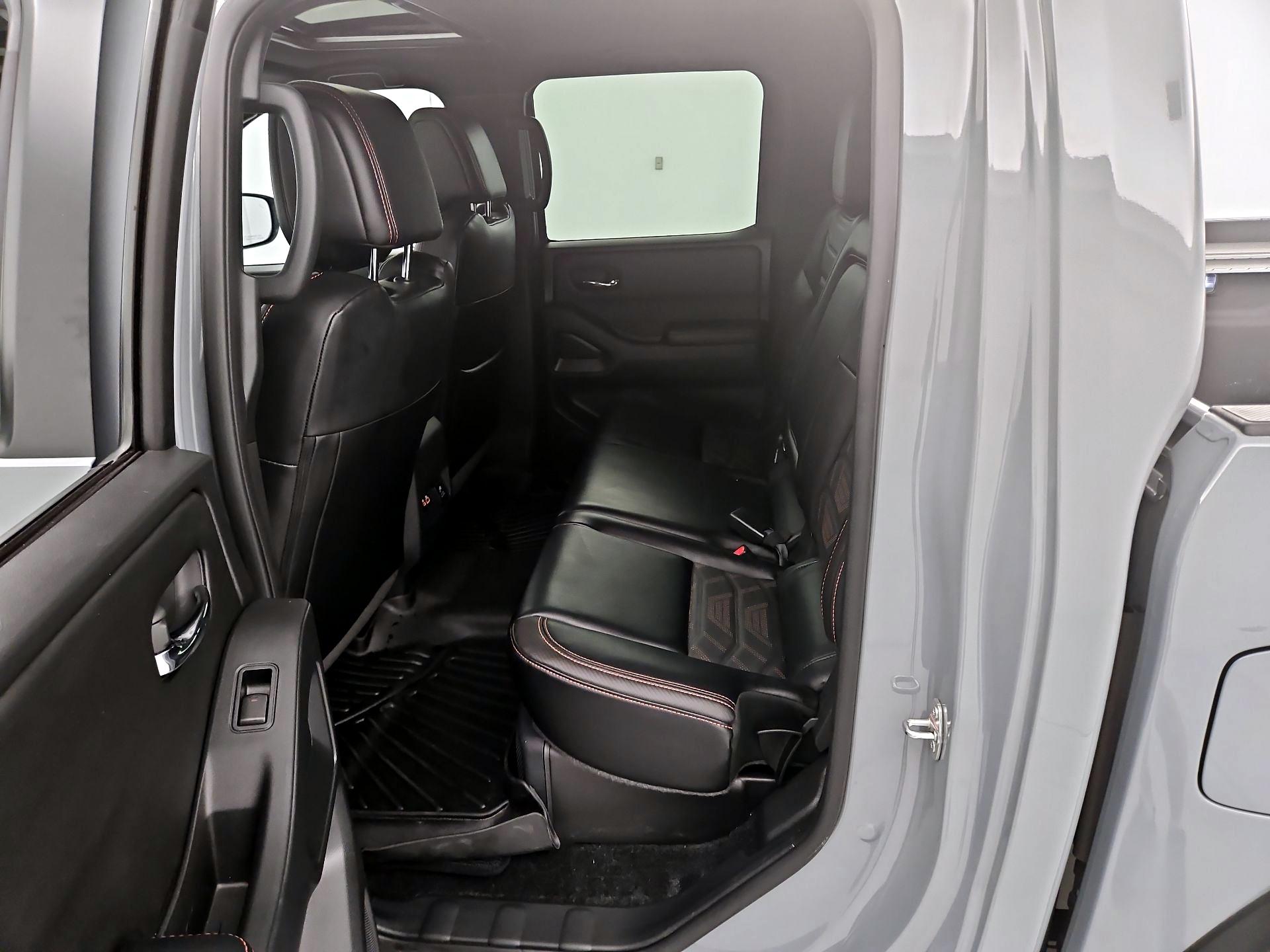 Thumbnail: 2025 Nissan Frontier - 20