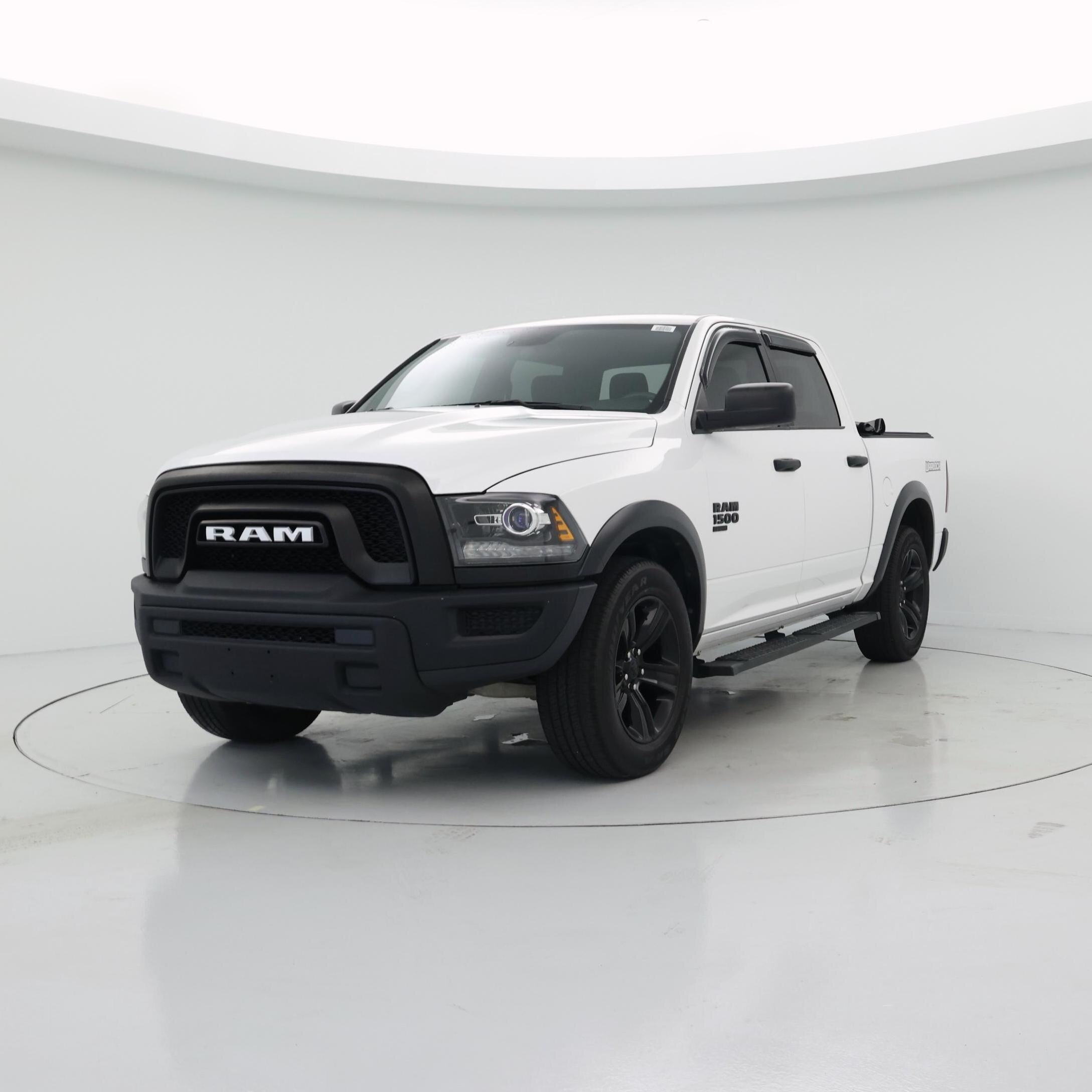 Thumbnail: 2024 RAM 1500 Classic - 4