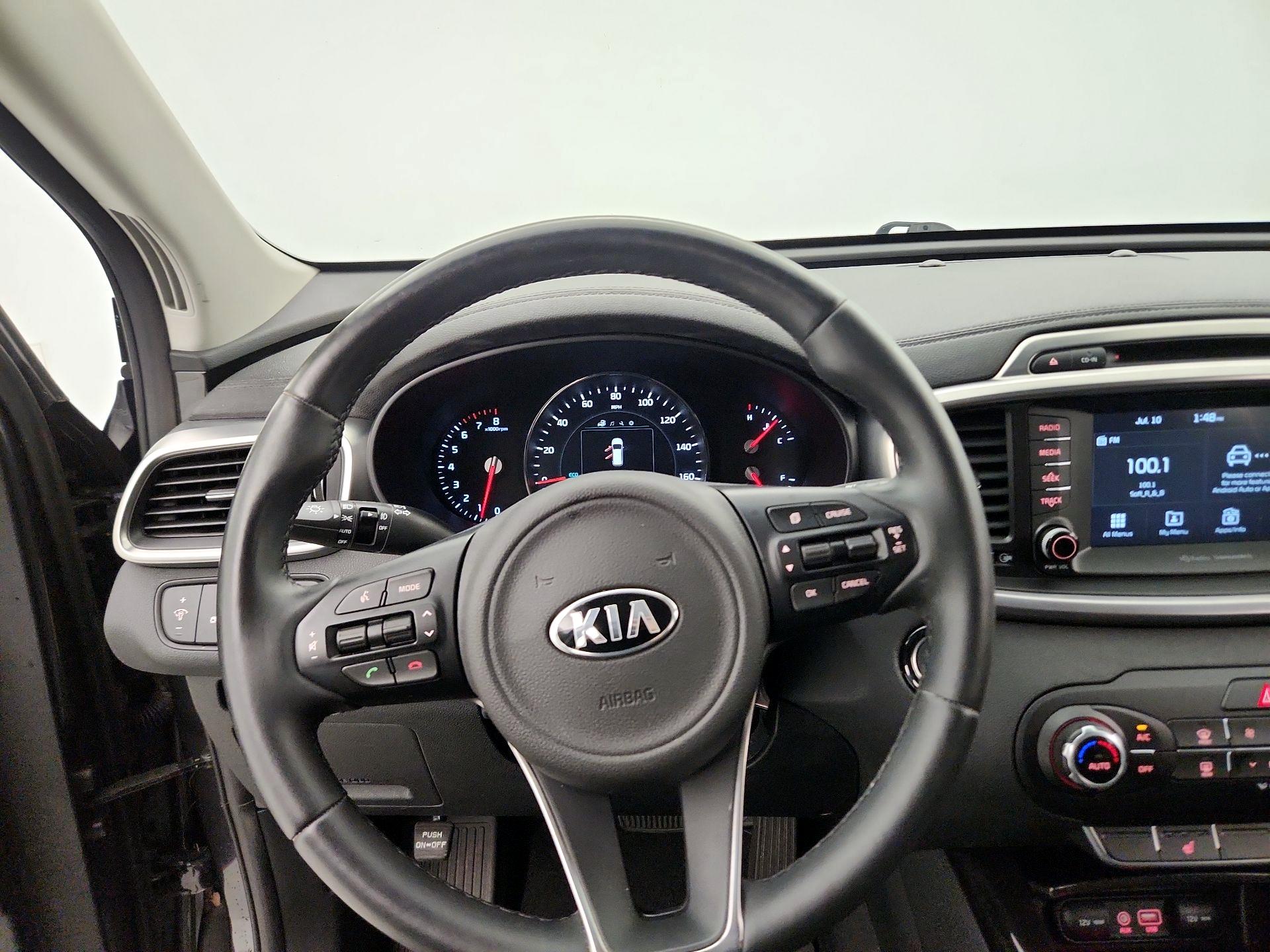 Thumbnail: 2018 Kia Sorento - 10