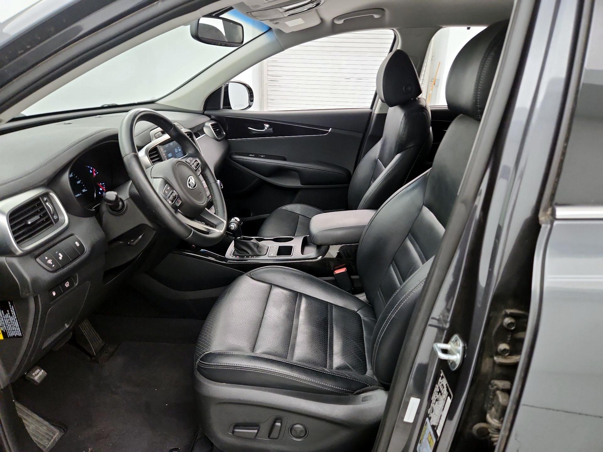 Thumbnail: 2018 Kia Sorento - 11