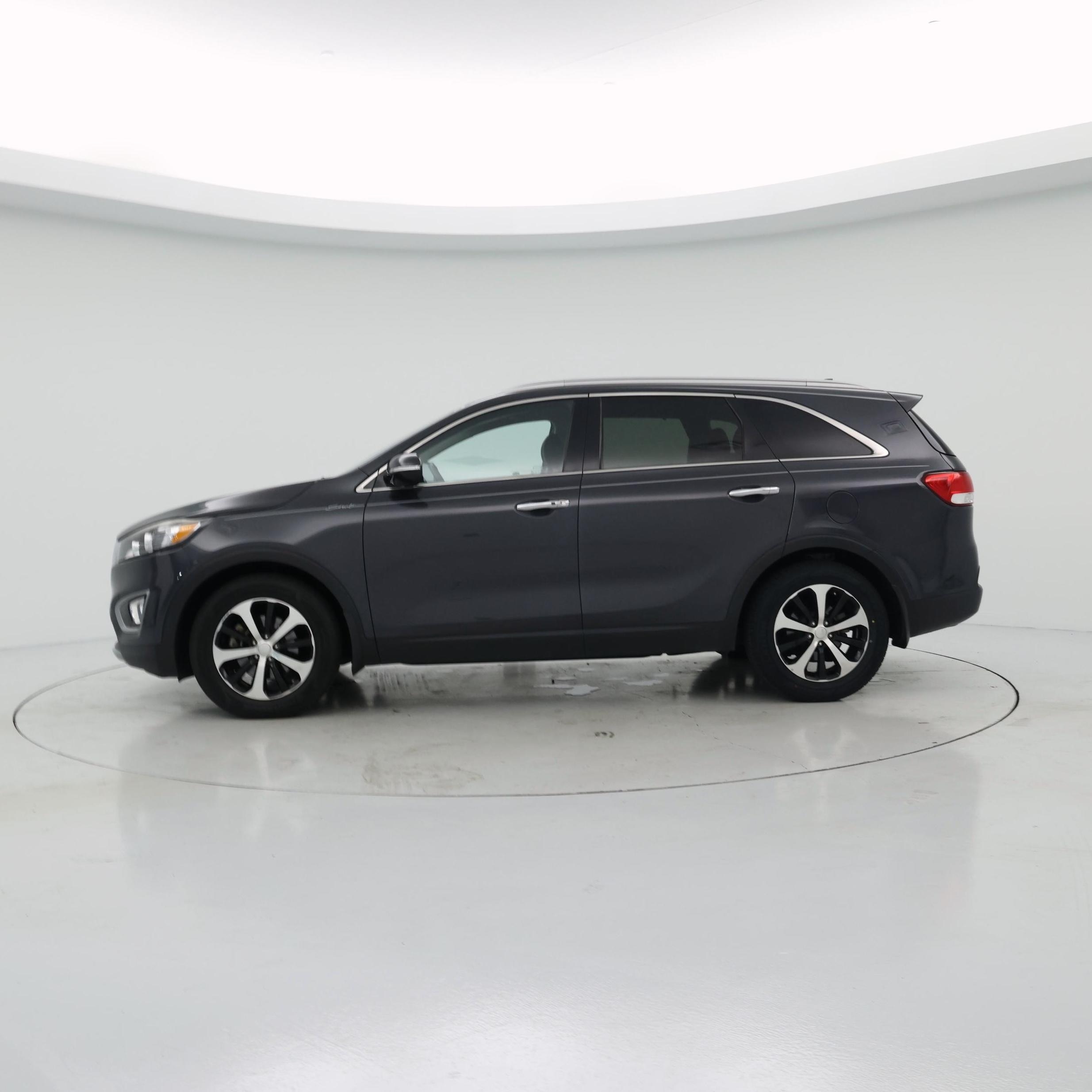 Thumbnail: 2018 Kia Sorento - 3