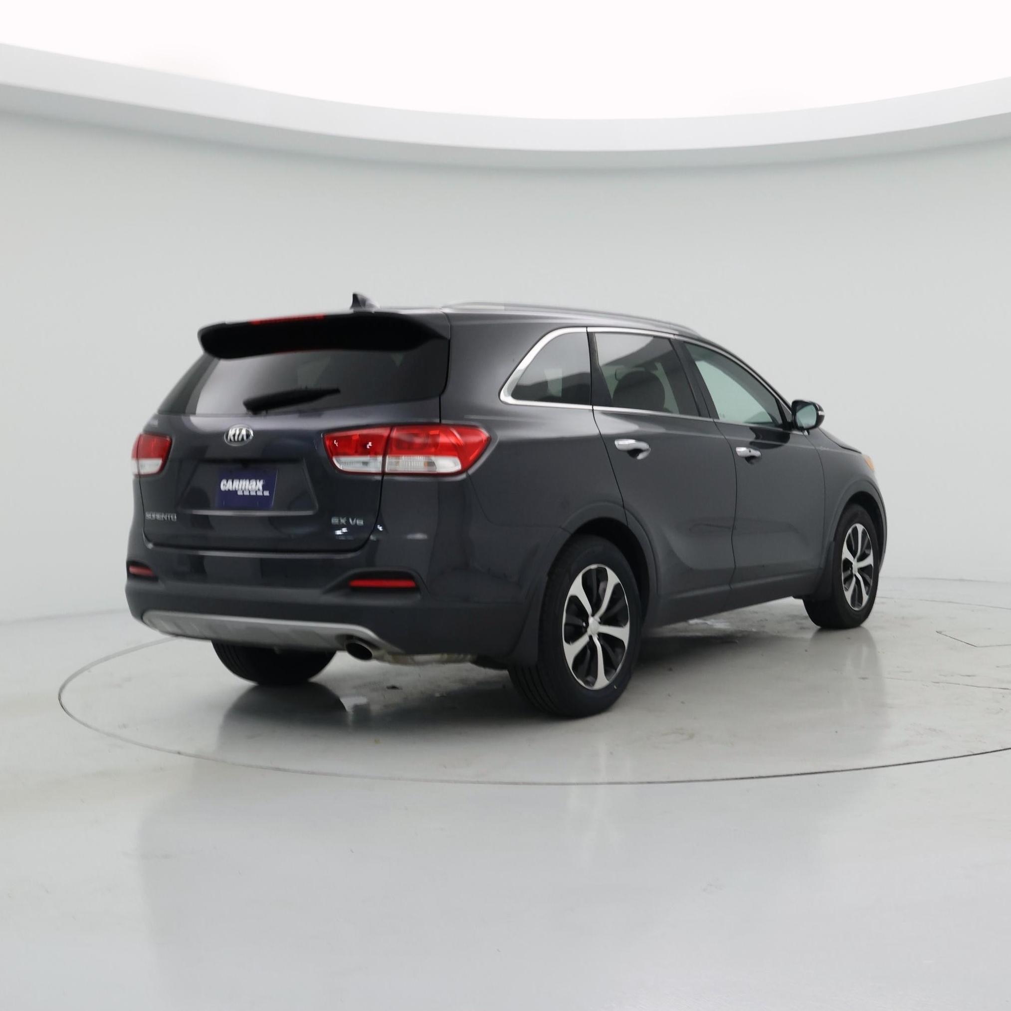 Thumbnail: 2018 Kia Sorento - 8