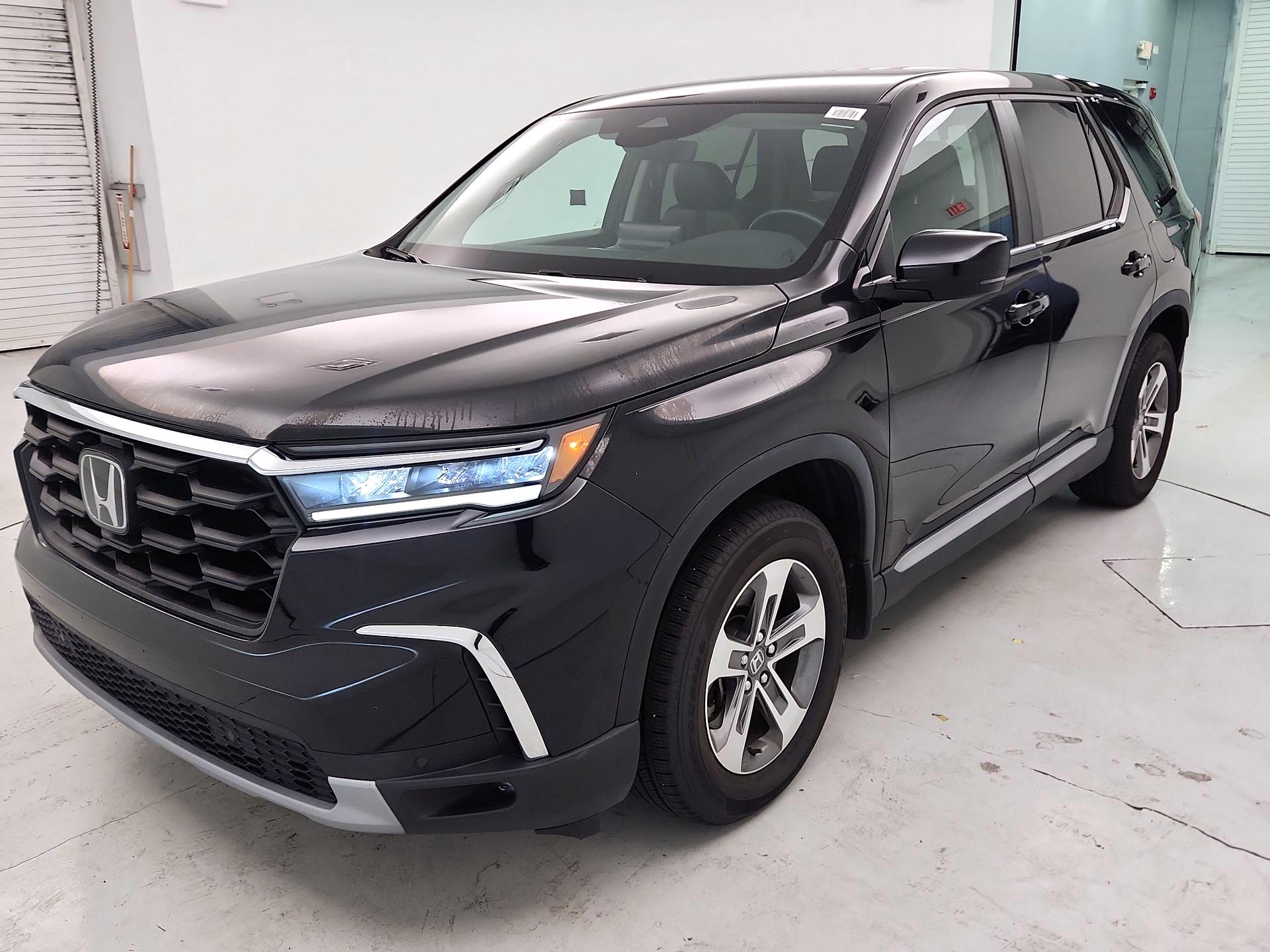 Thumbnail: 2025 Honda Pilot - 3