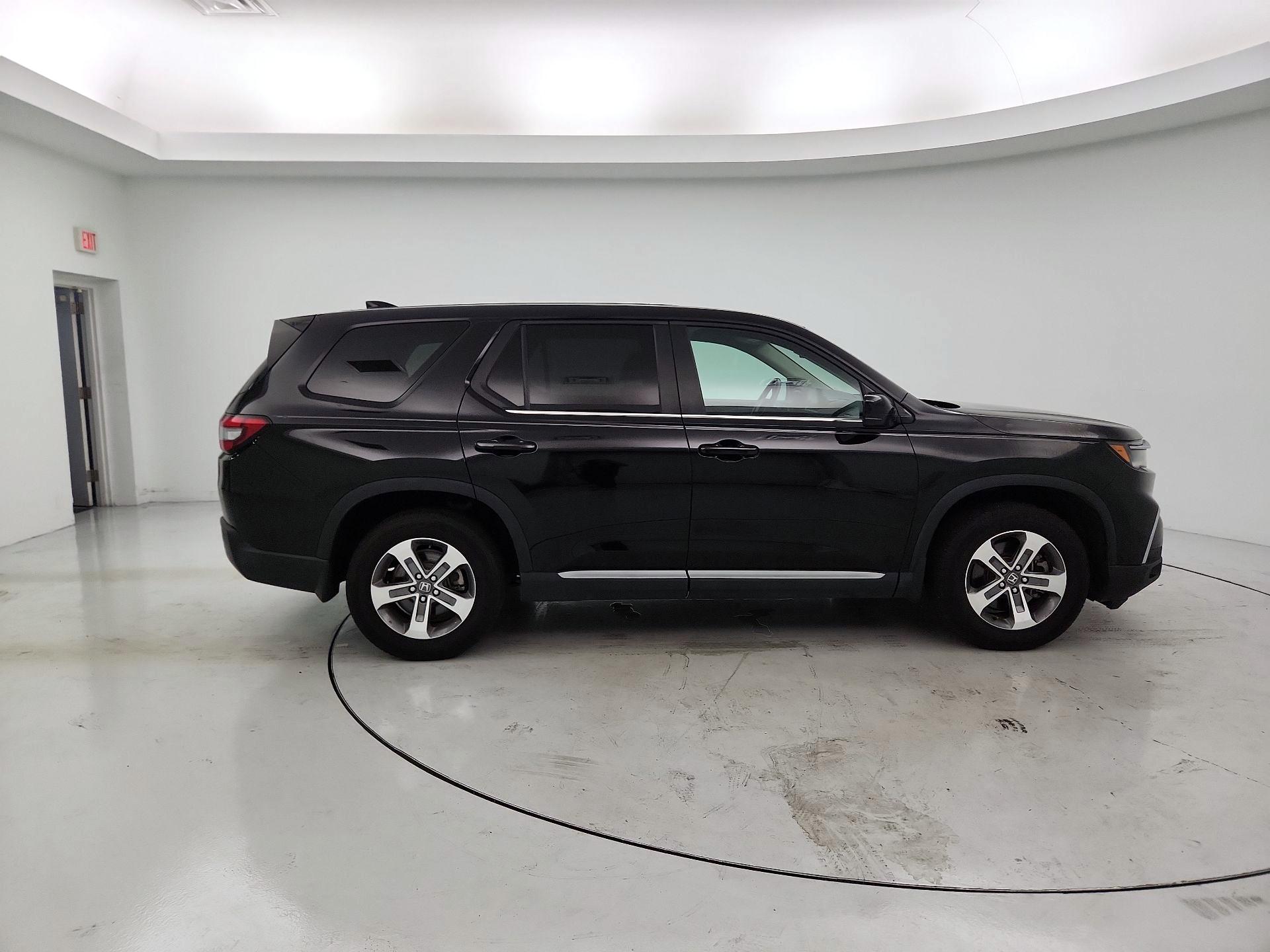 Thumbnail: 2025 Honda Pilot - 4
