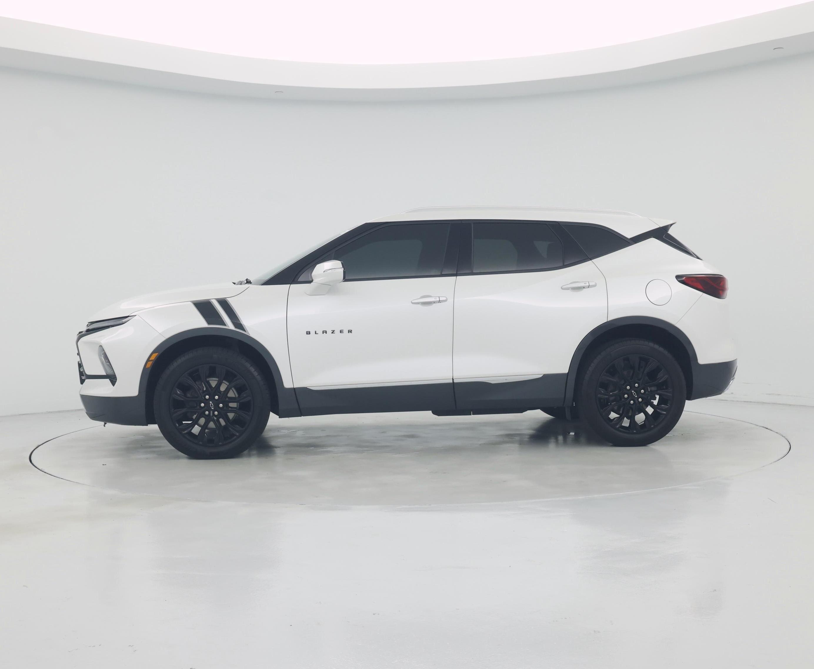 Thumbnail: 2024 Chevrolet Blazer - 3