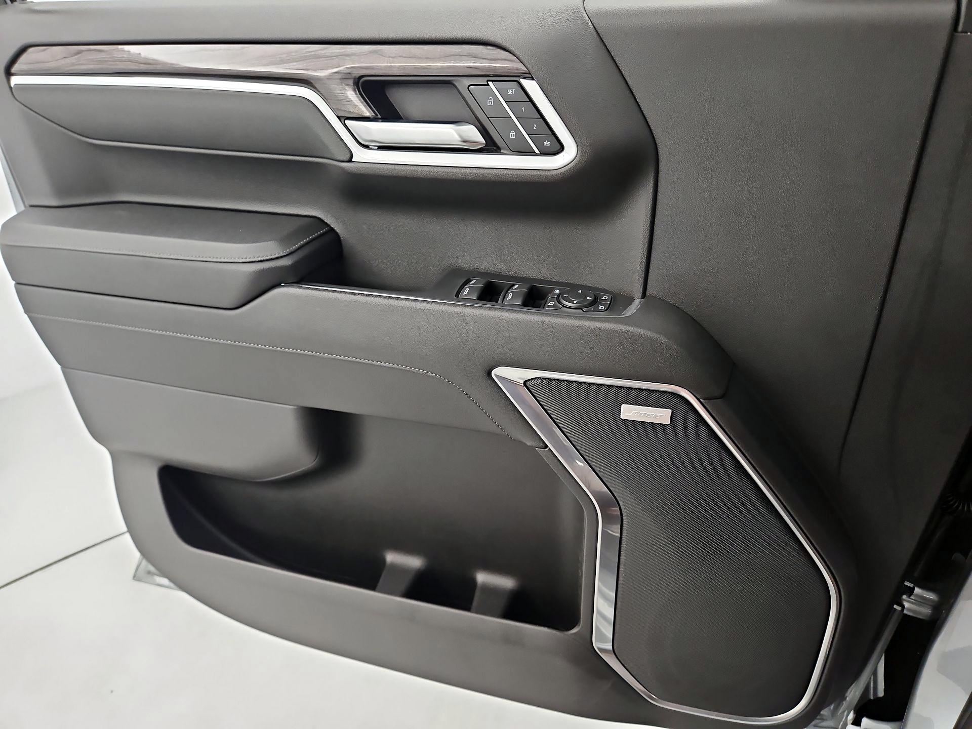Thumbnail: 2024 Chevrolet Silverado 1500 - 12