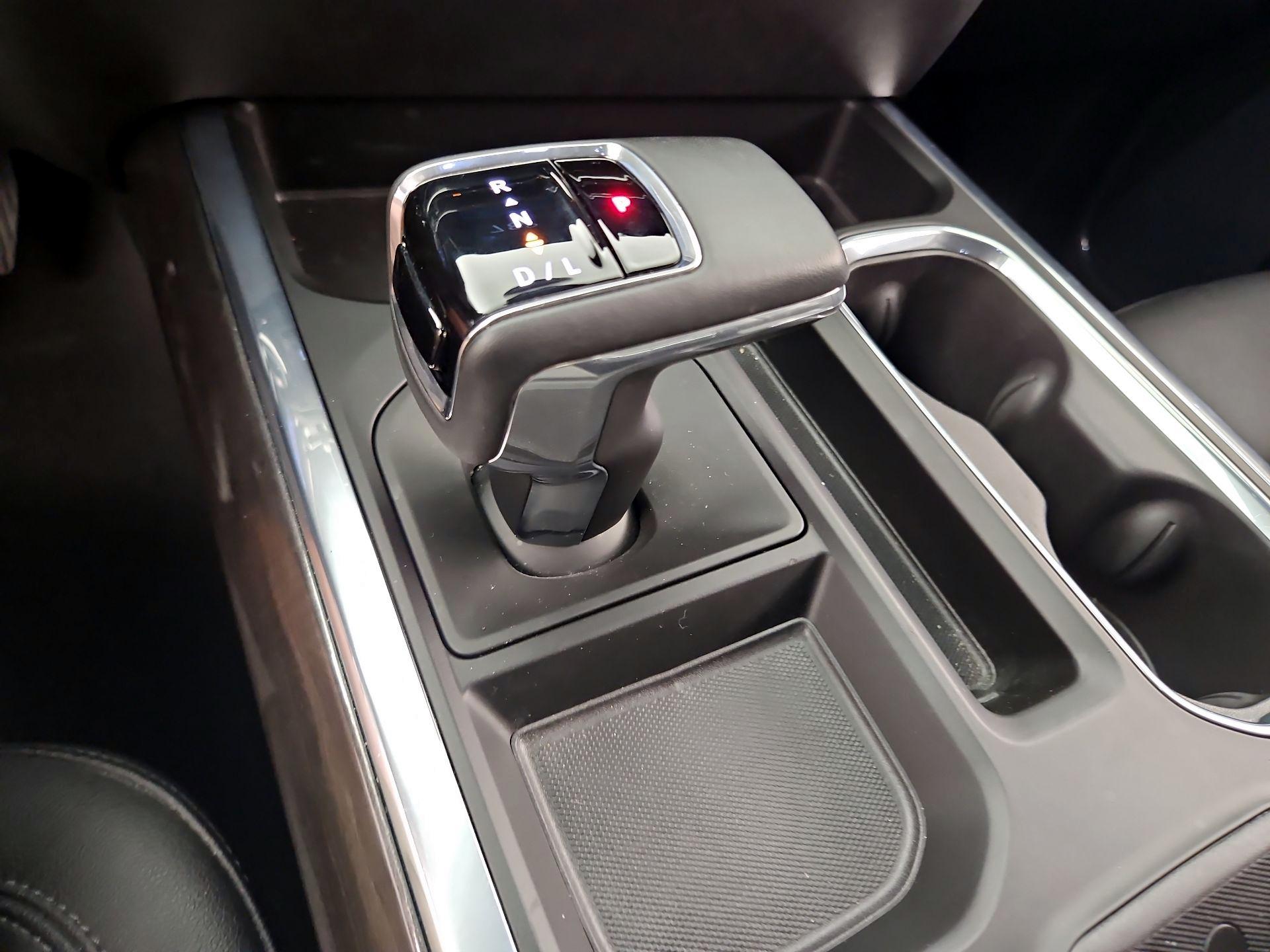 Thumbnail: 2024 Chevrolet Silverado 1500 - 17