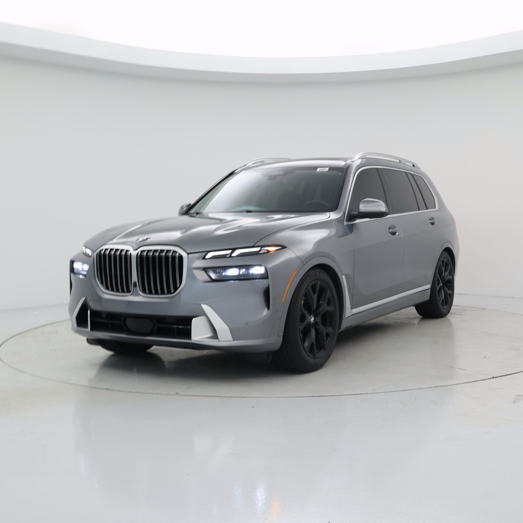 Thumbnail: 2025 BMW X7 - 4