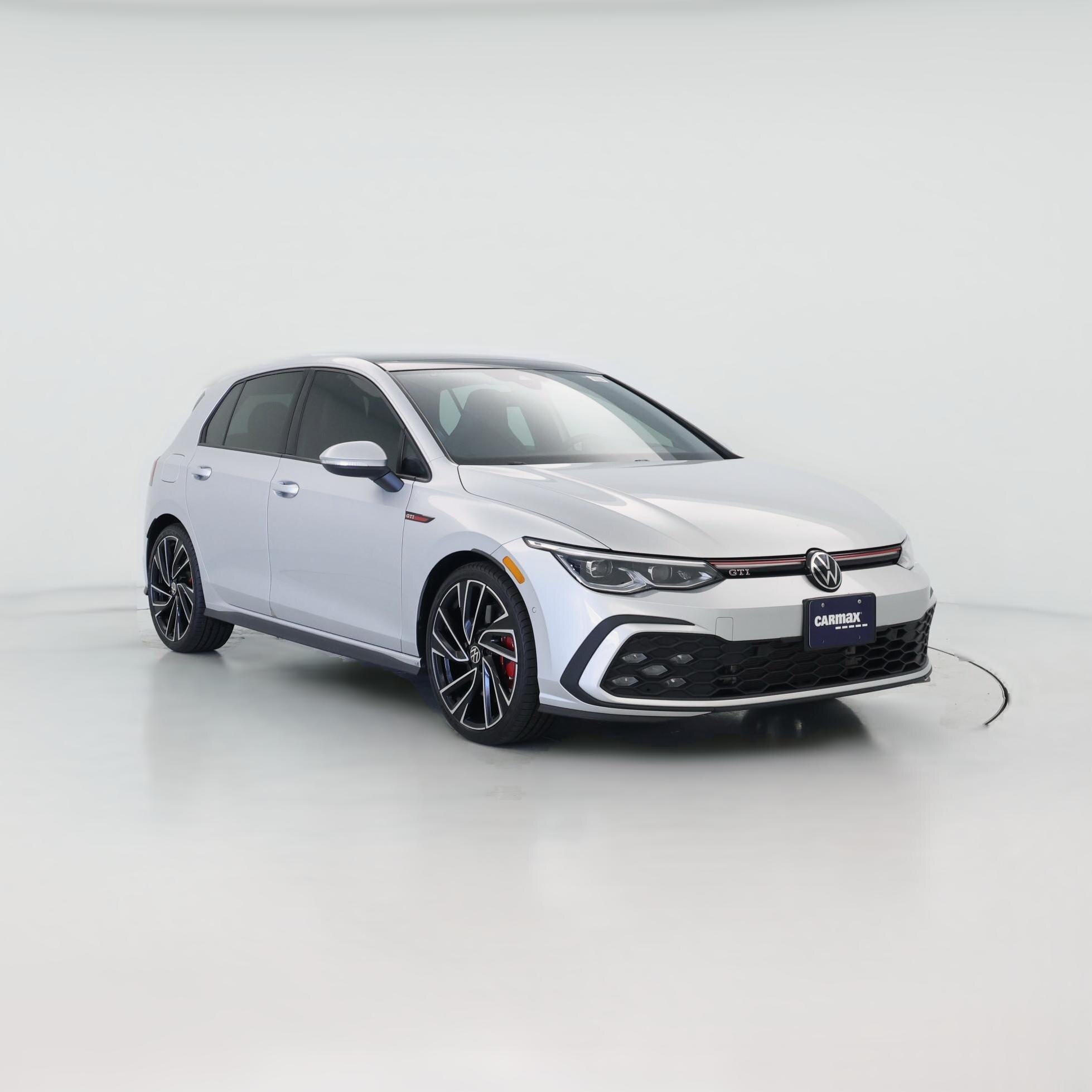 Thumbnail: 2022 Volkswagen Golf - 1