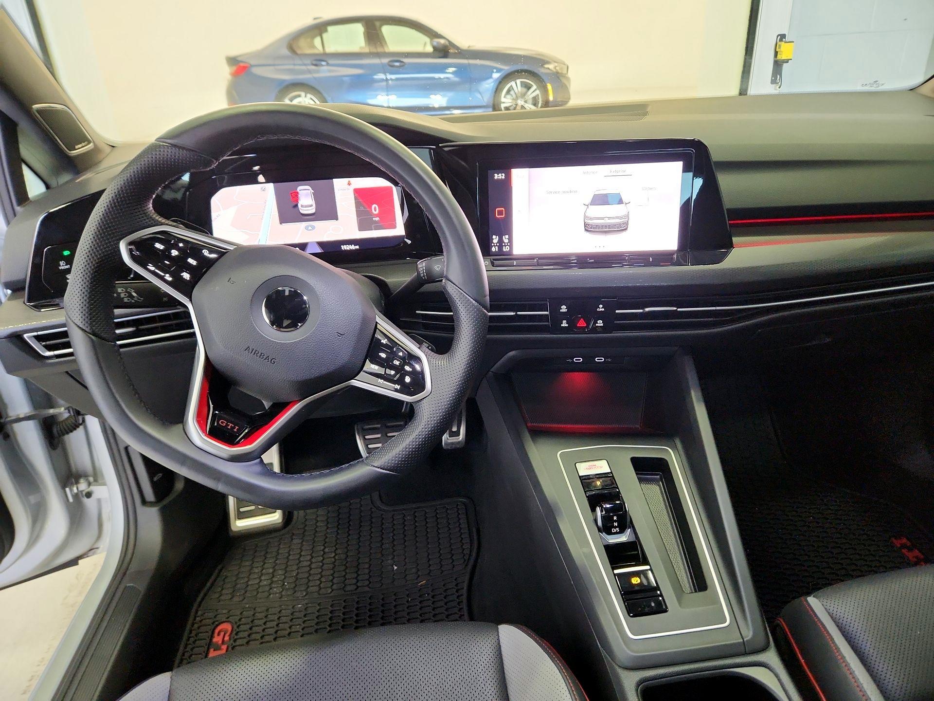 Thumbnail: 2022 Volkswagen Golf - 10