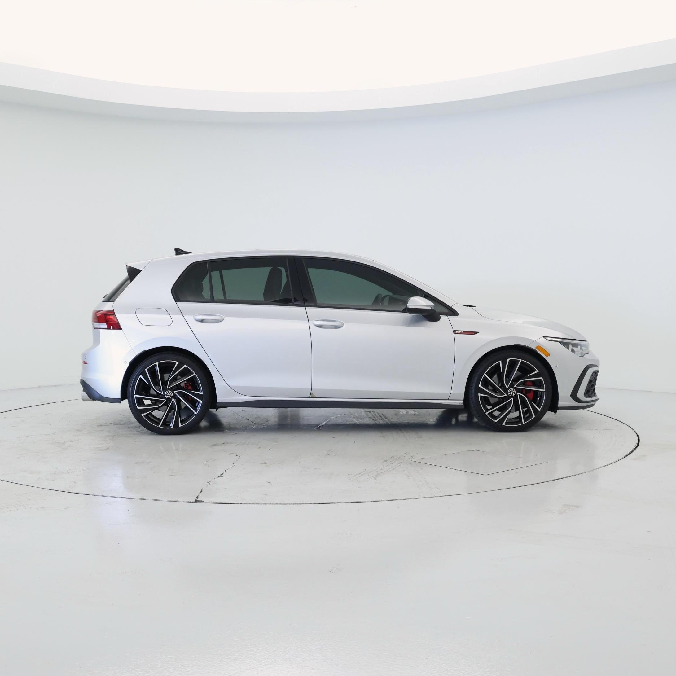 Thumbnail: 2022 Volkswagen Golf - 7