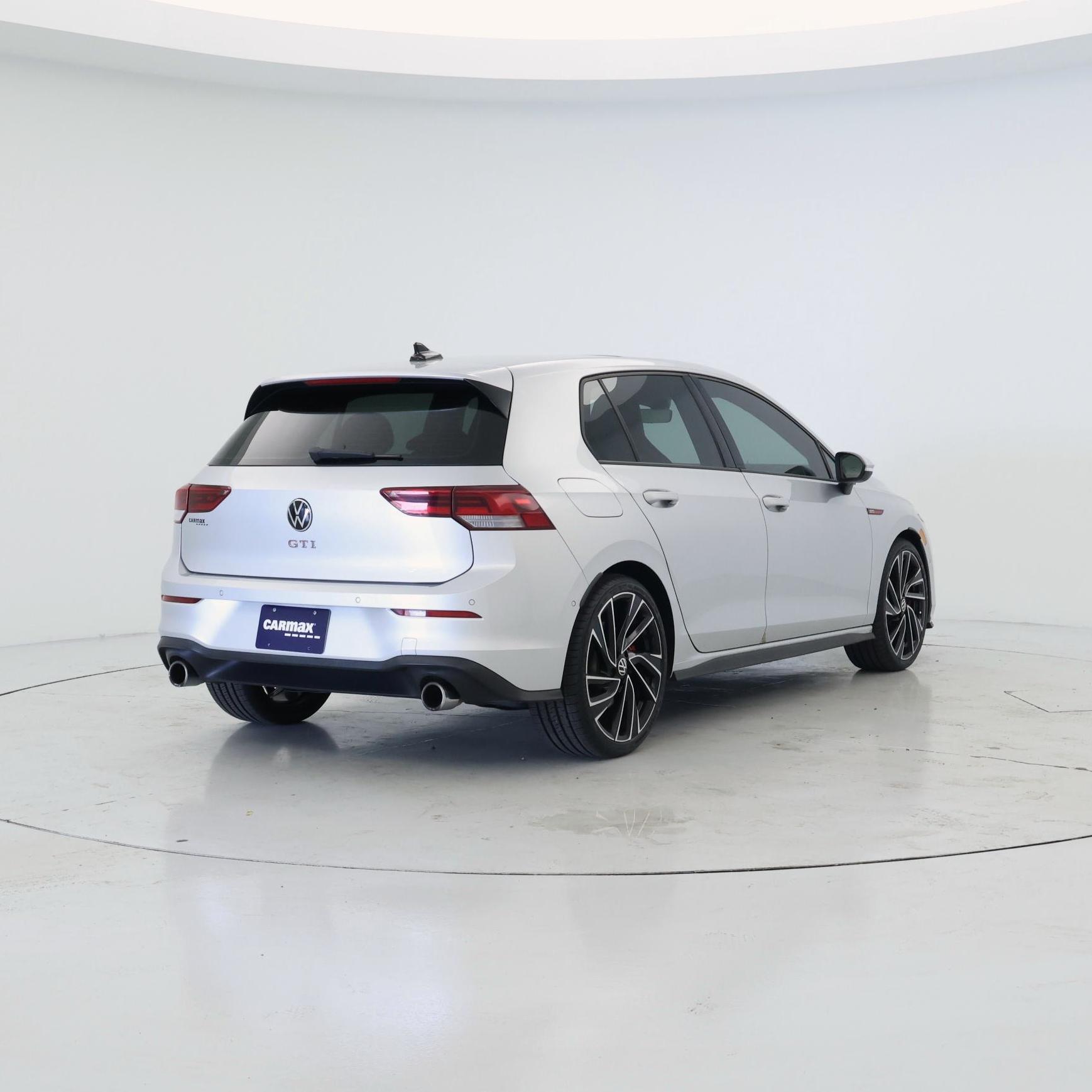 Thumbnail: 2022 Volkswagen Golf - 8