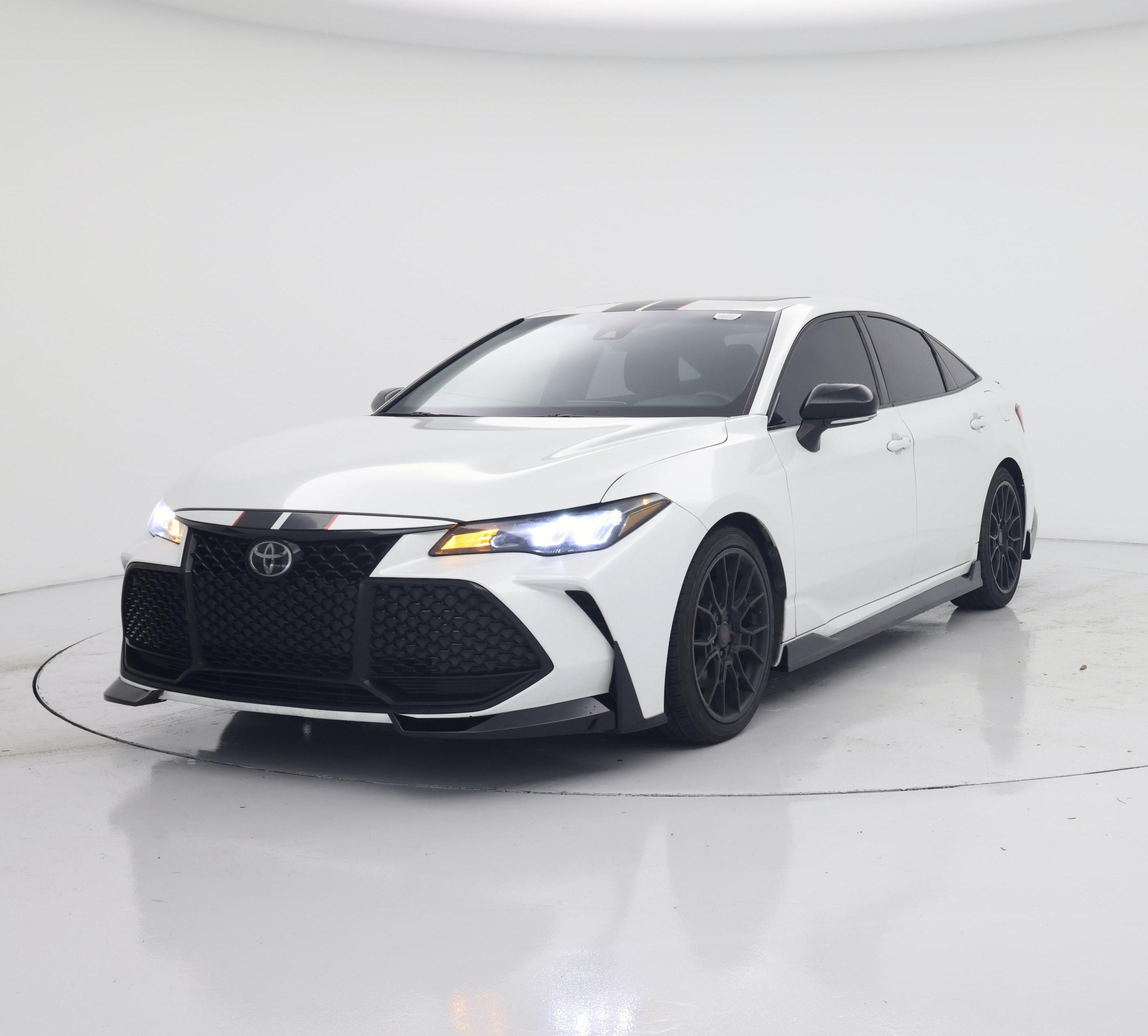 Thumbnail: 2020 Toyota Avalon - 4