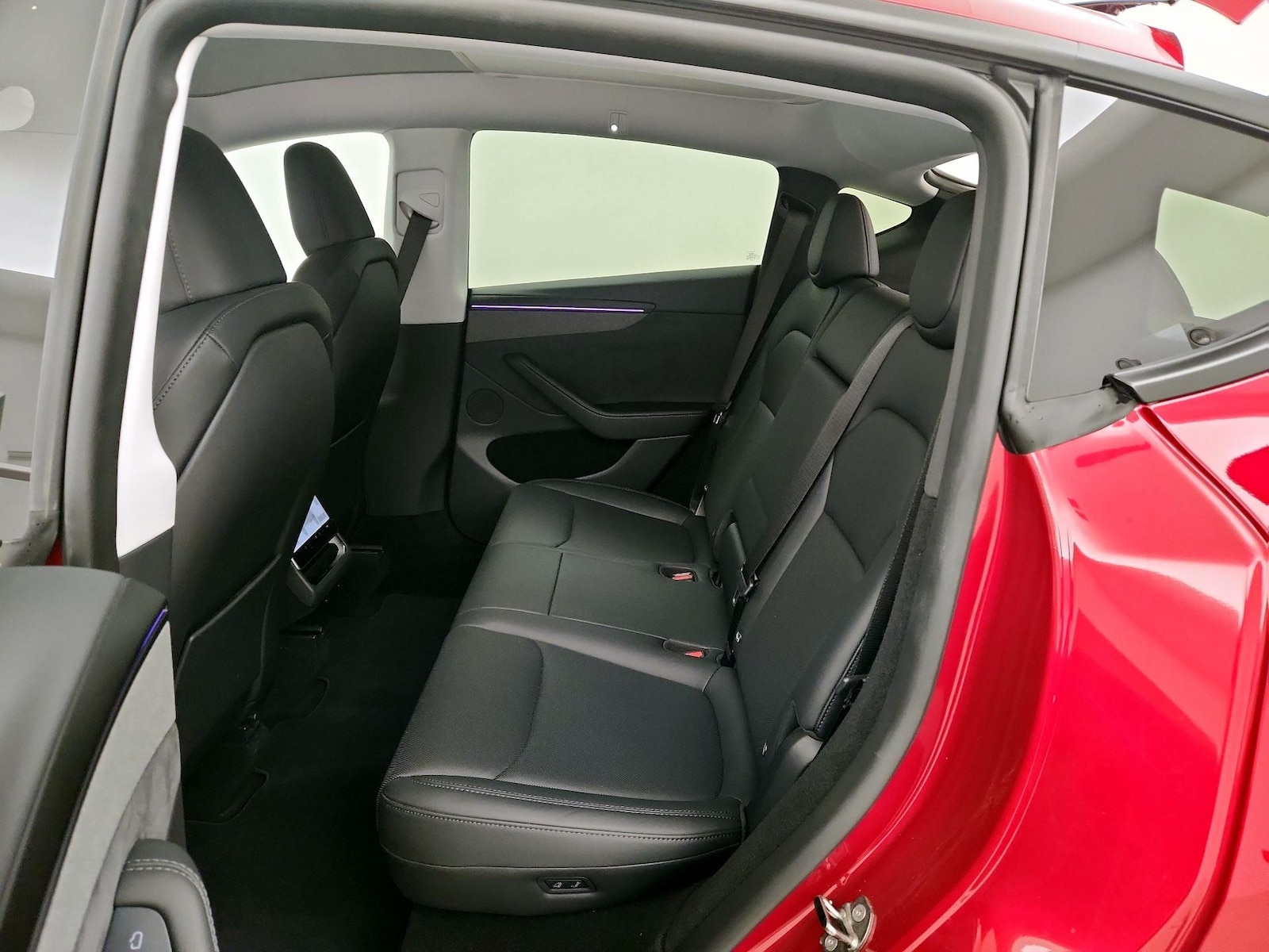 2026 Tesla Model Y Long Range - Photo 20
