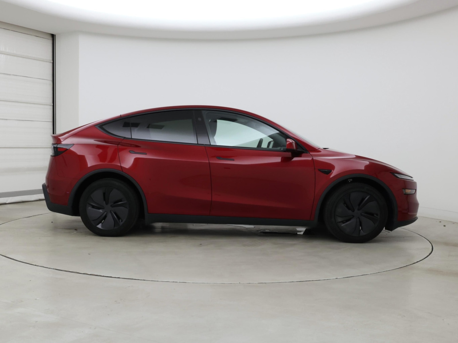 2026 Tesla Model Y Long Range - Photo 8