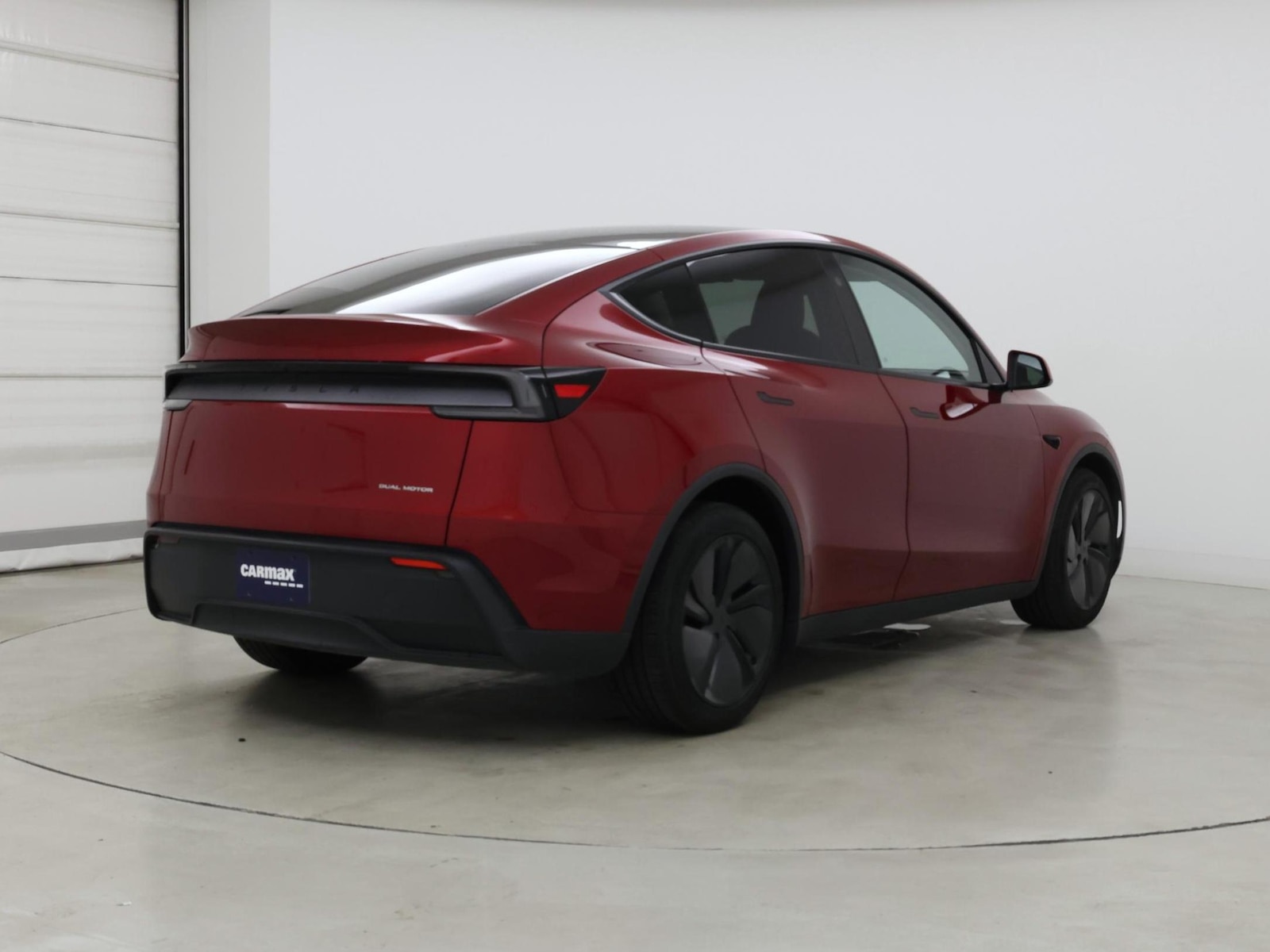 2026 Tesla Model Y Long Range - Photo 9