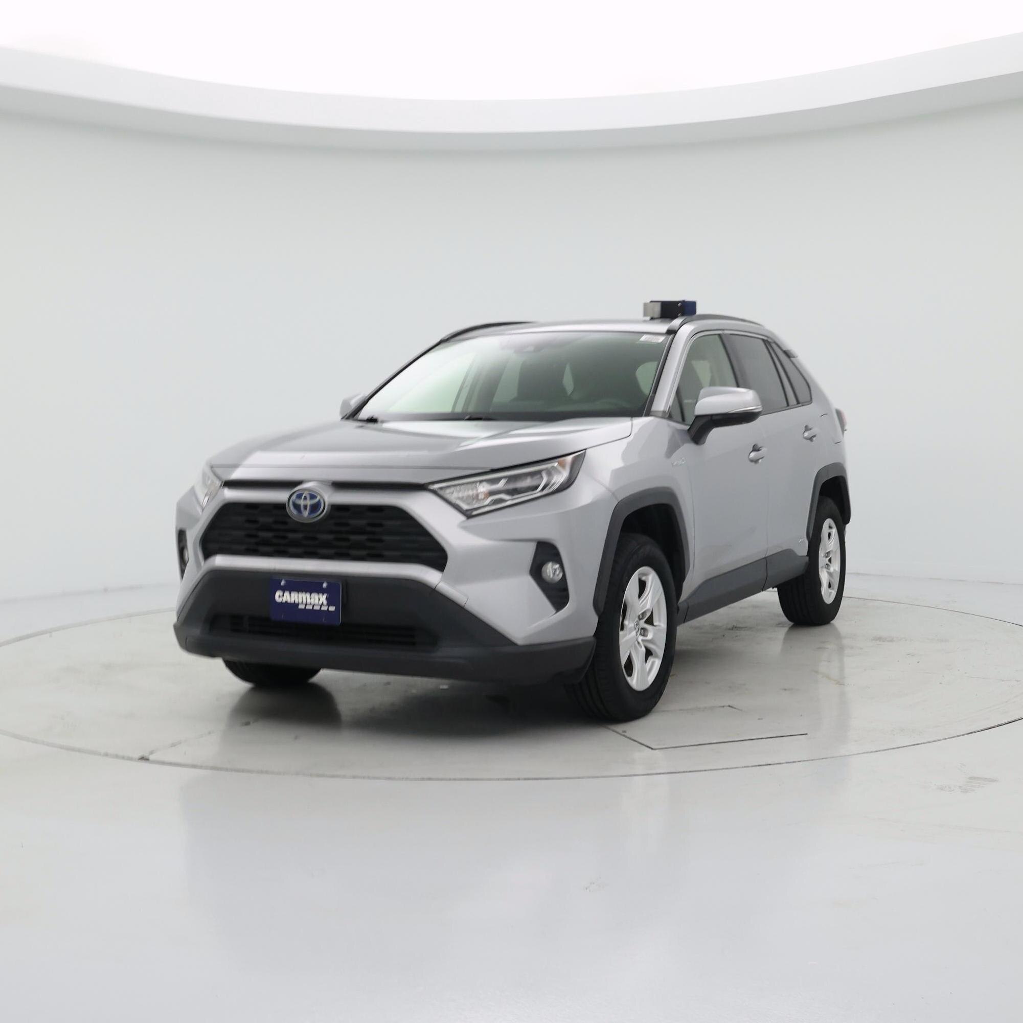 Thumbnail: 2021 Toyota RAV4 - 4